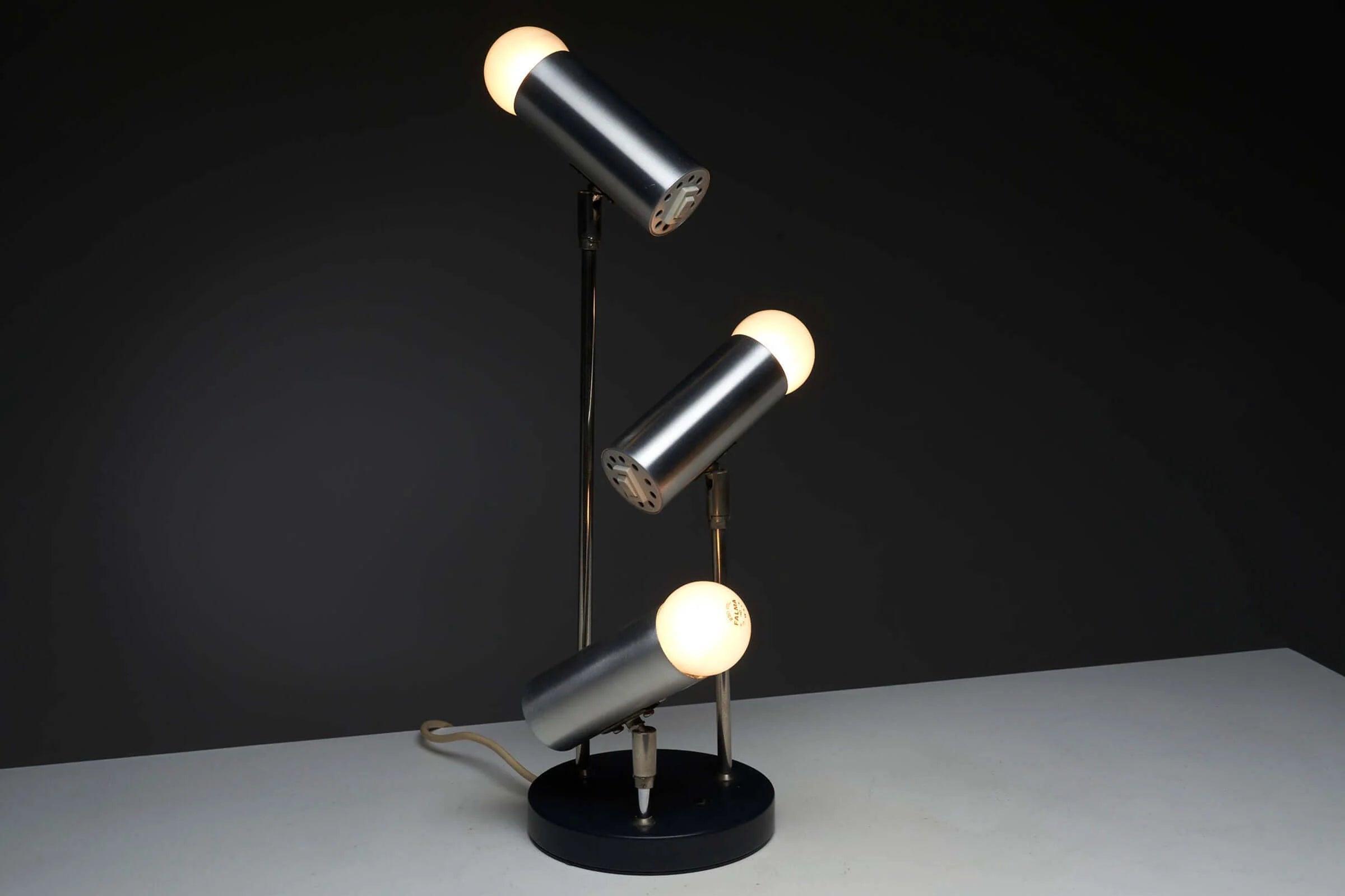Triple_Stem_Table_Lamp,_Model_483_by_SIS,_Aluminium,_1970s,_Germany