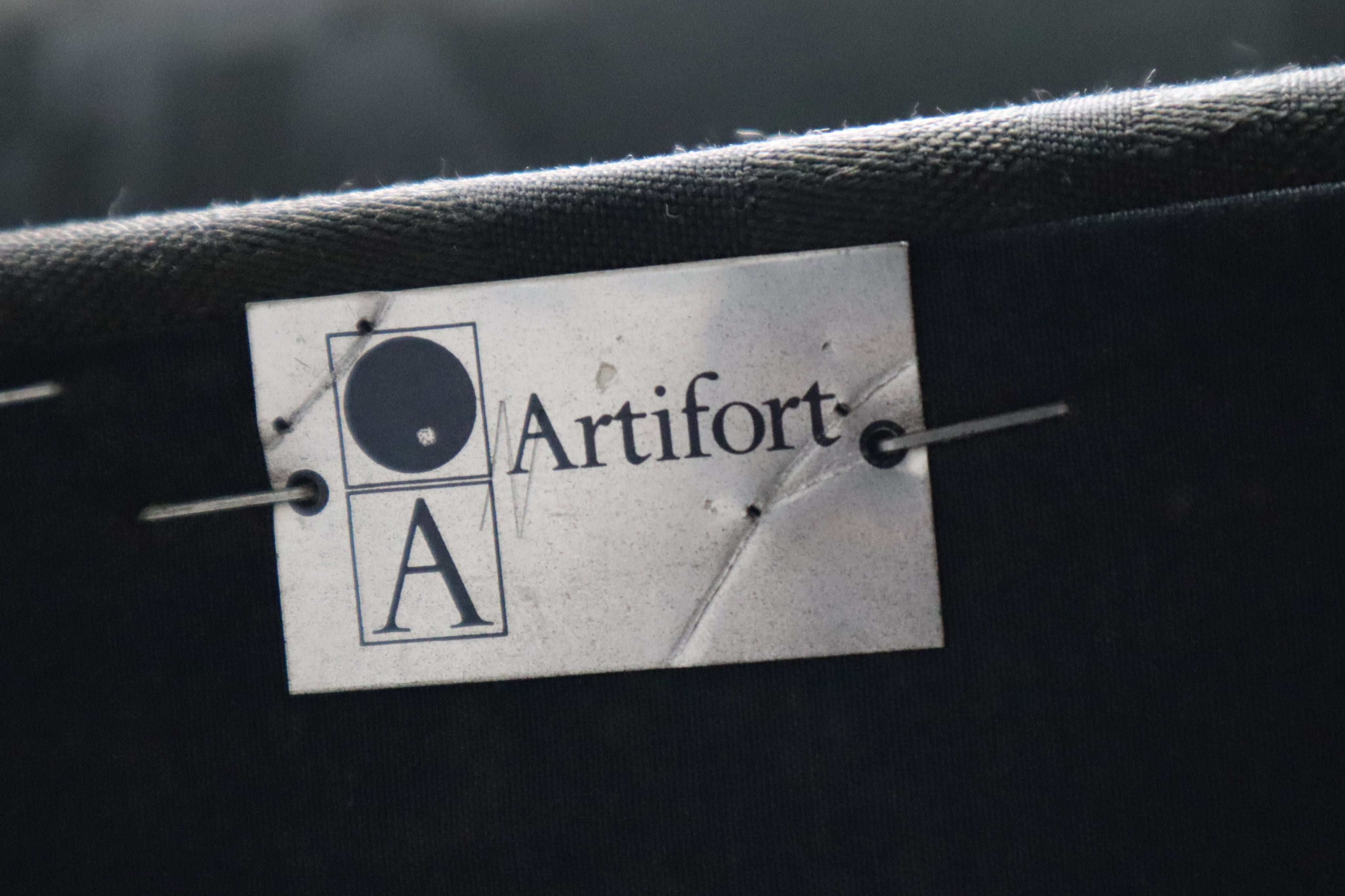 Model_442_3-seater_sofa_by_Pierre_Paulin_for_Artifort,_1962