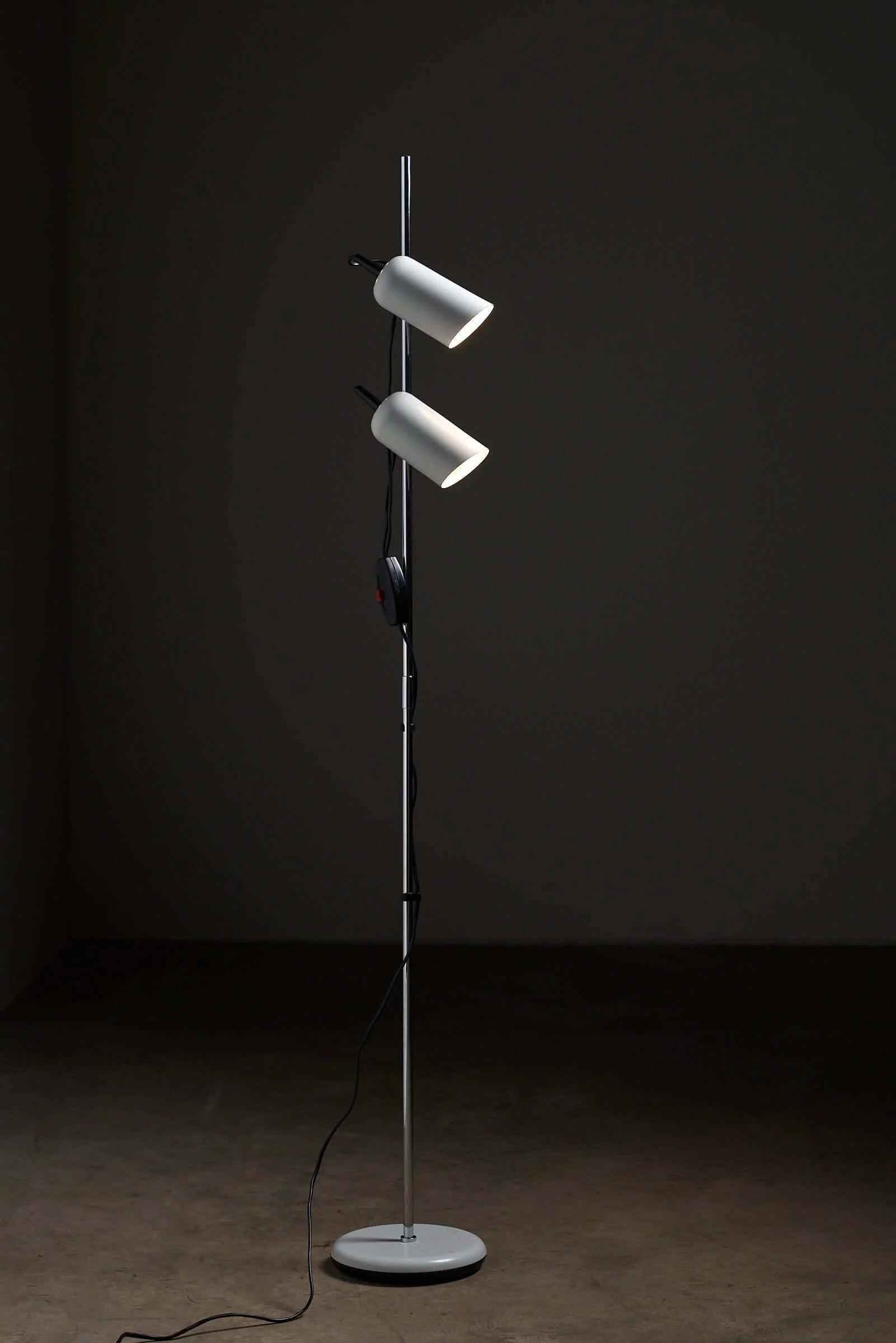 Duo_Spot_Floor_Lamp,_Chrome_&_White_Metal