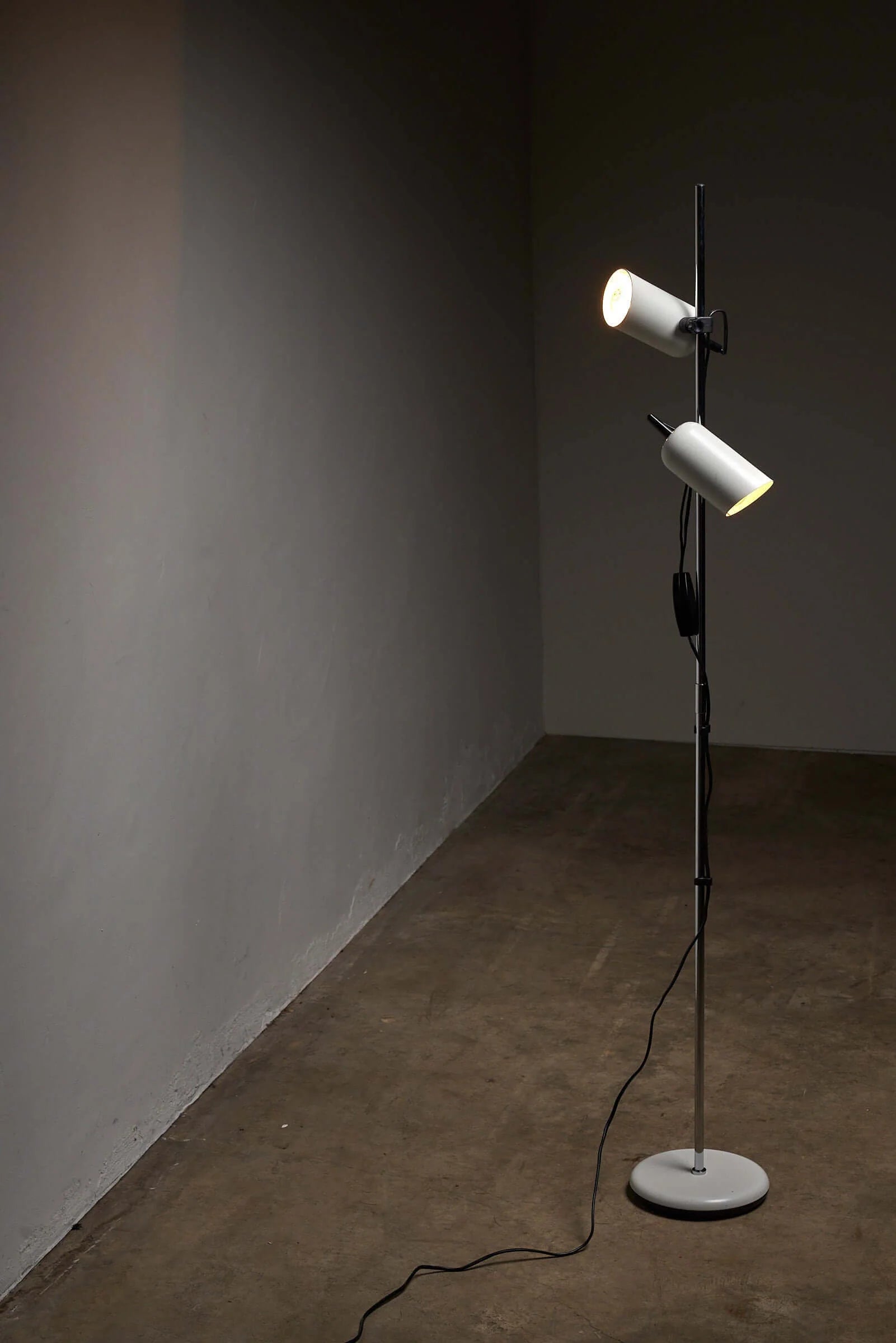 Duo_Spot_Floor_Lamp,_Chrome_&_White_Metal