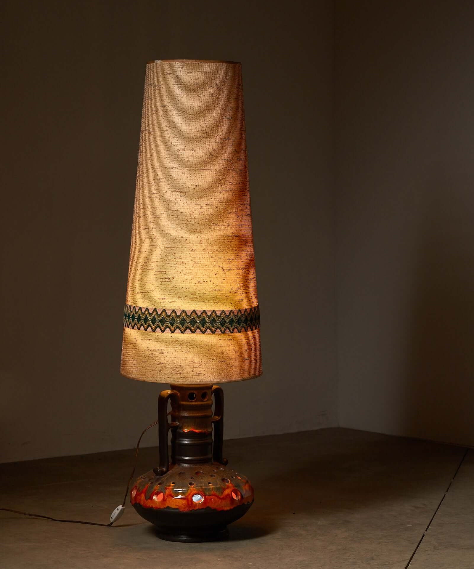 Fat_Lava_Floor_Lamp,_Style,_Ceramic,_1980s,_Germany