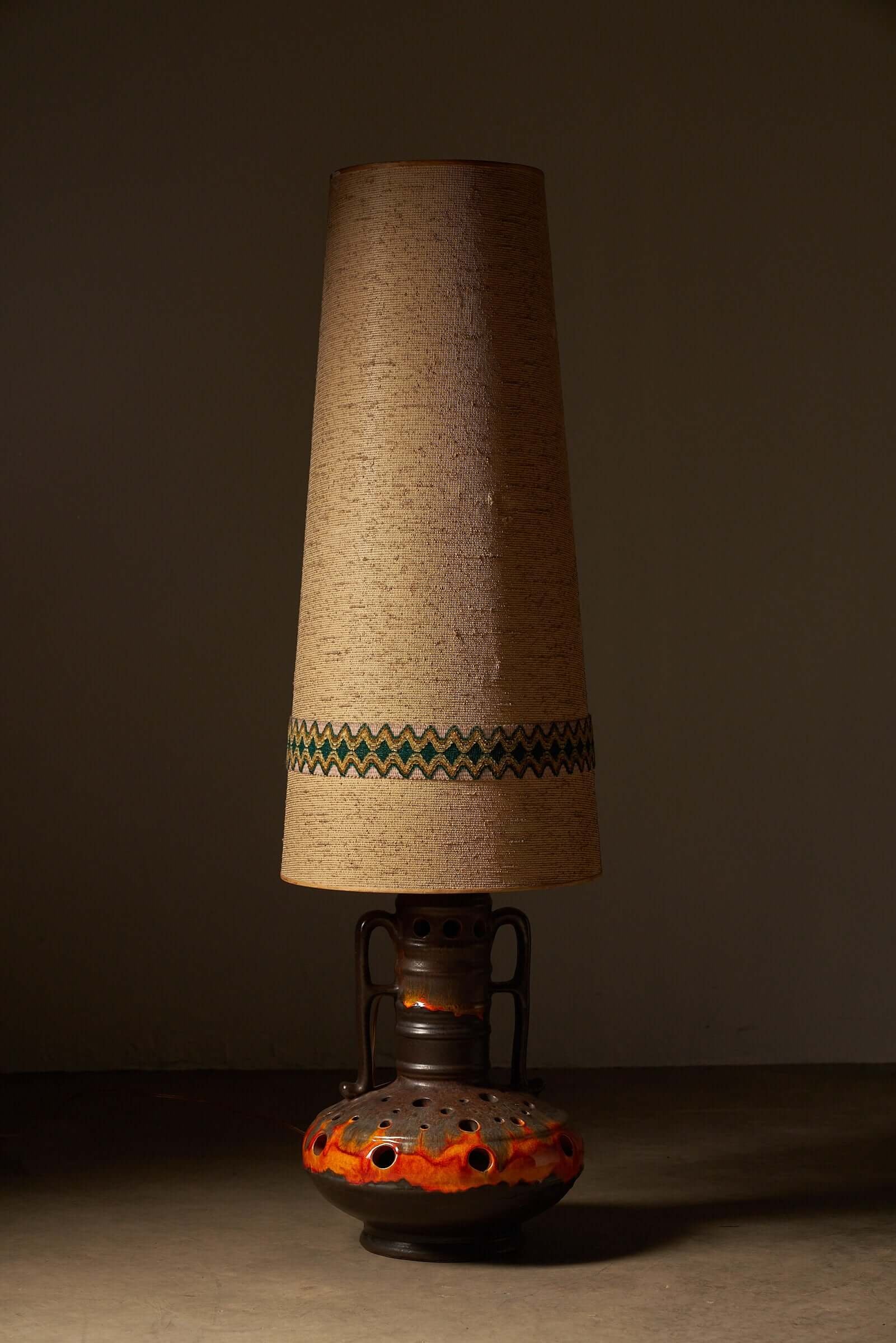 Fat_Lava_Floor_Lamp,_Style,_Ceramic,_1980s,_Germany