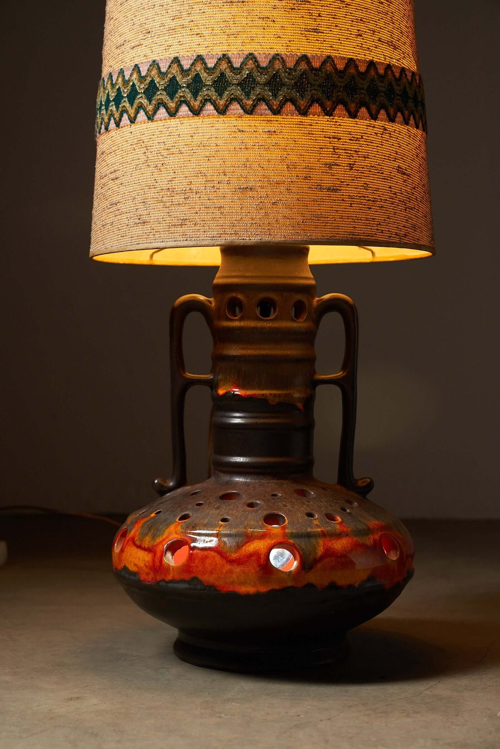 Fat_Lava_Floor_Lamp,_Style,_Ceramic,_1980s,_Germany