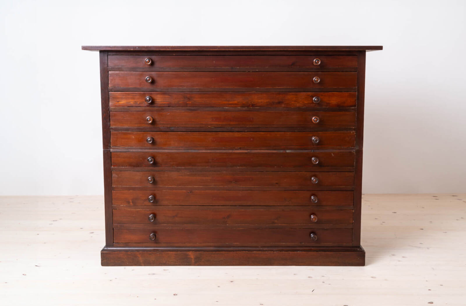 Large_Filing_or_Drawing_Cabinet,_Early_20th_Century