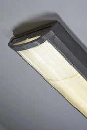 Large_Industrial_Mount,_Metal_with_Glass_Diffuser