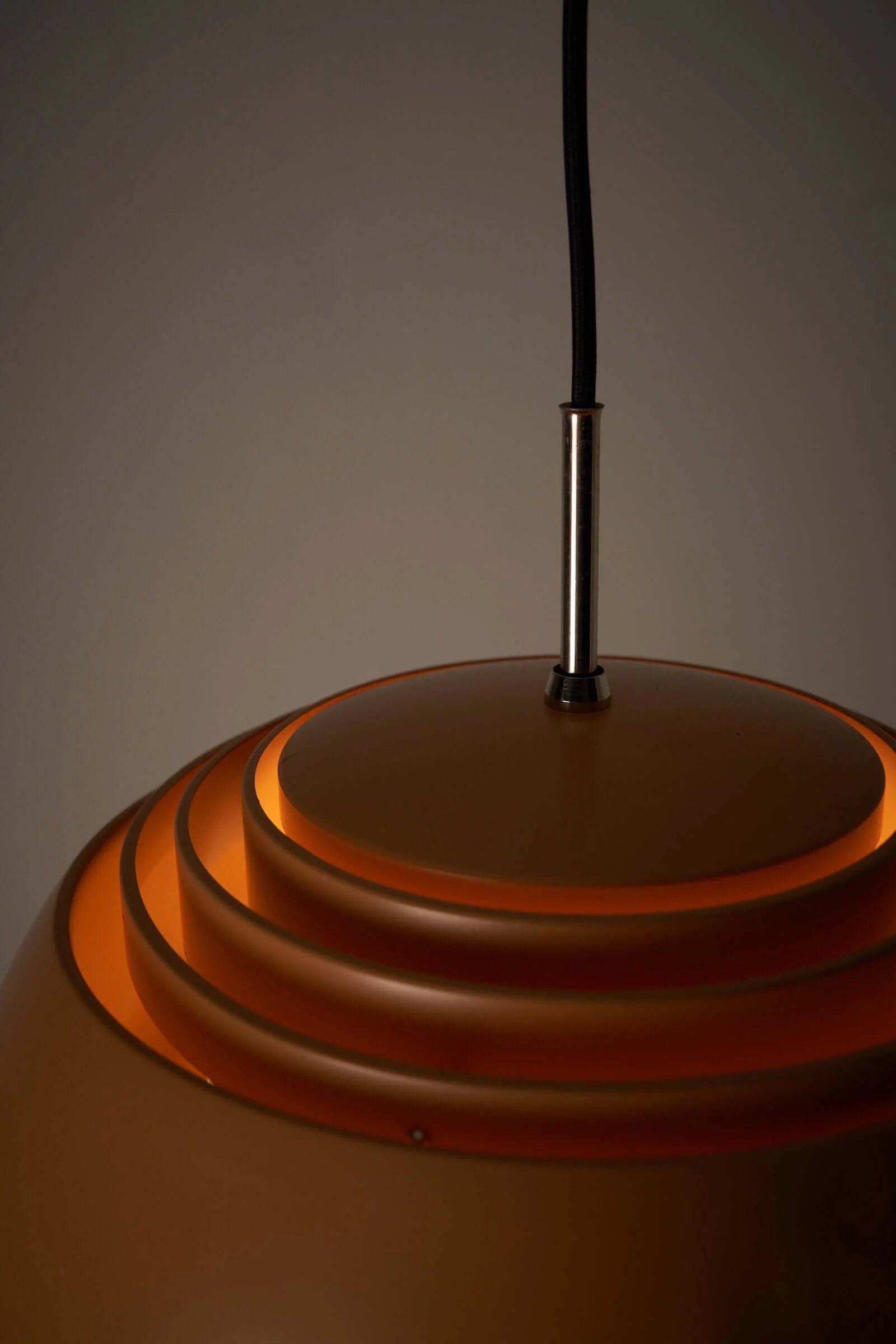 Dome_Pendant_Lamp,_B+L_Leuchten,_Opal_Glass,_1960,_Germany