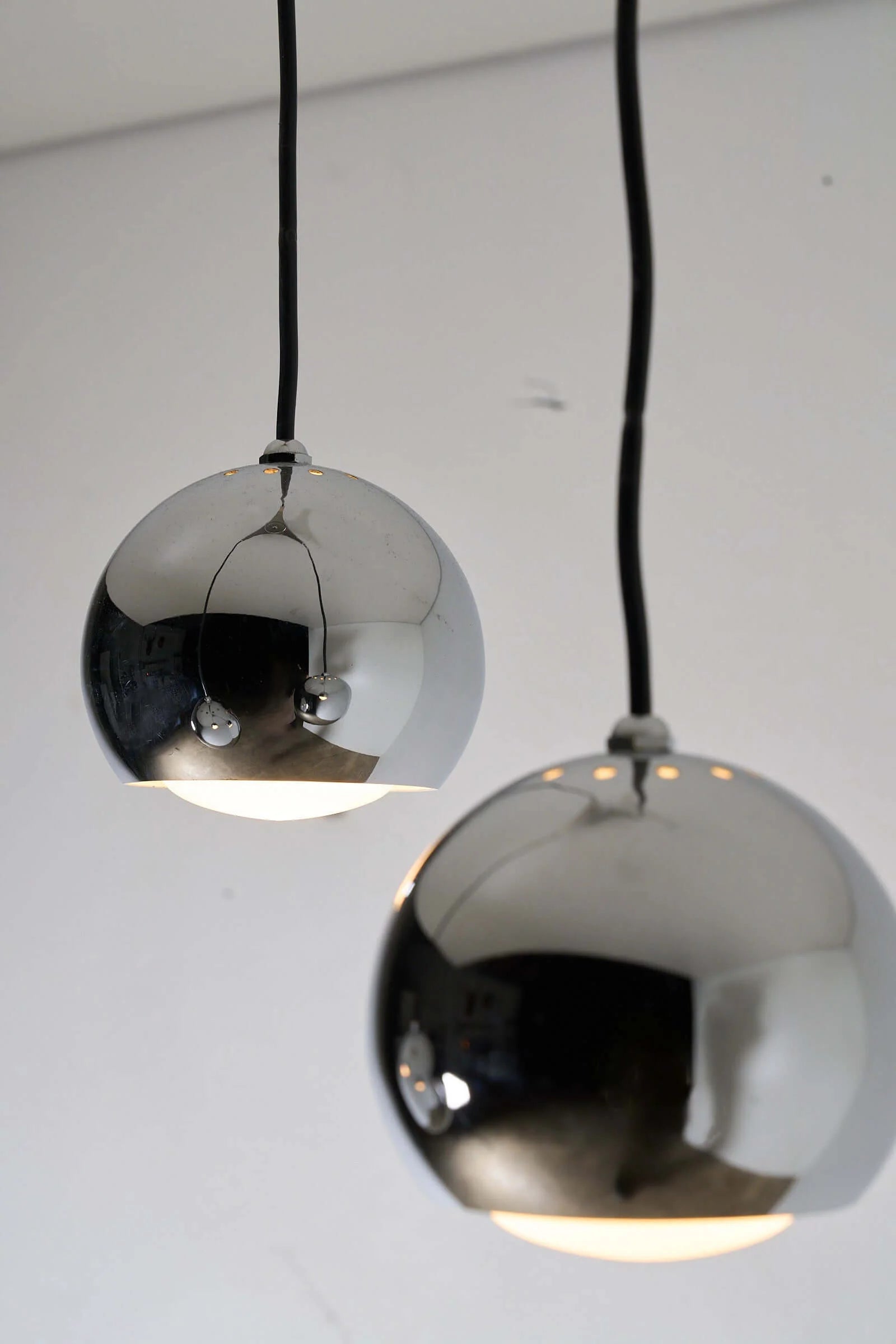 Cascade_Chandelier_with_Chrome_Spheres,_Space_Age,_1970s,_Europe