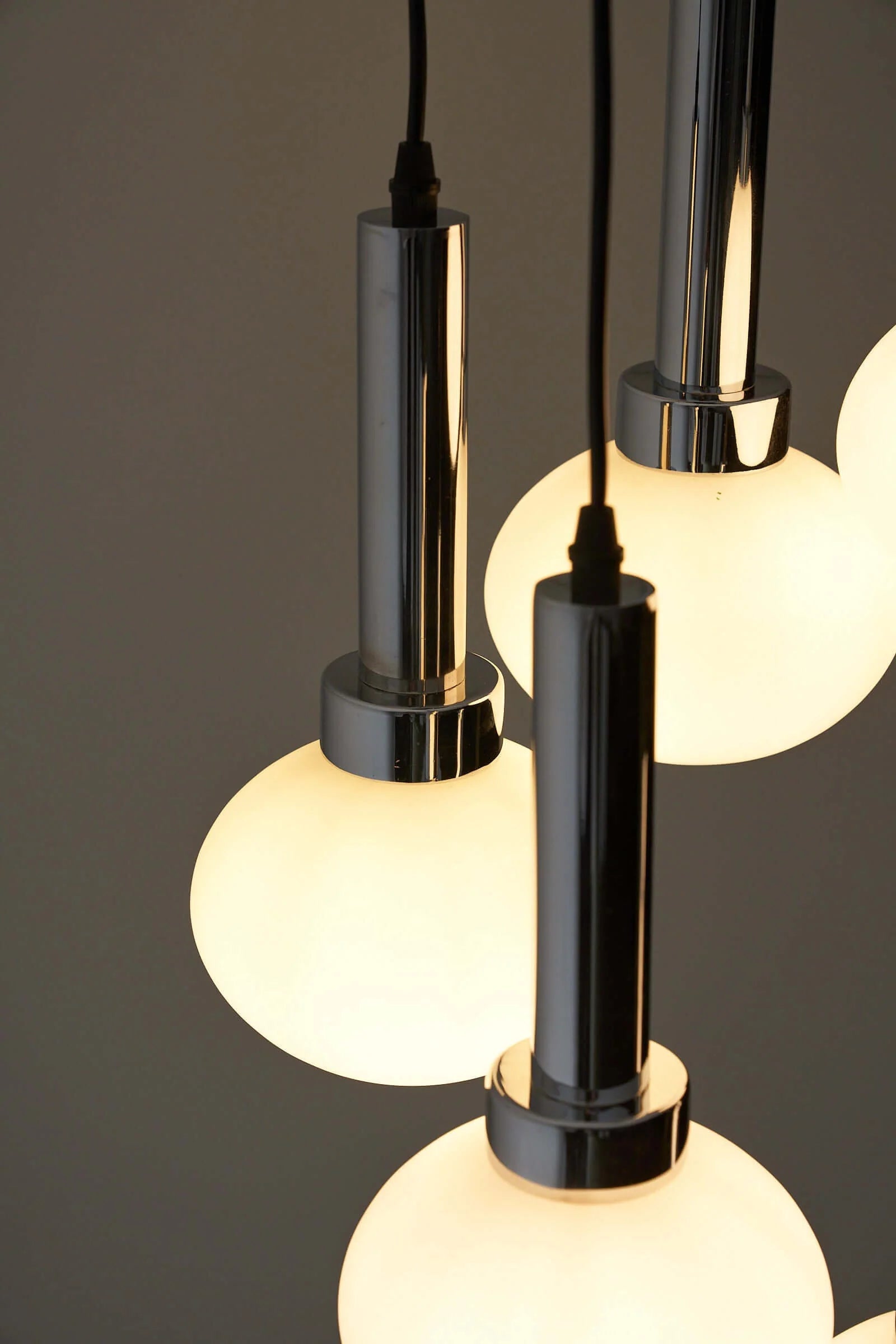 Cascade_Glass_Spheres_Chandelier,_Opaline,_1970s,_Europe