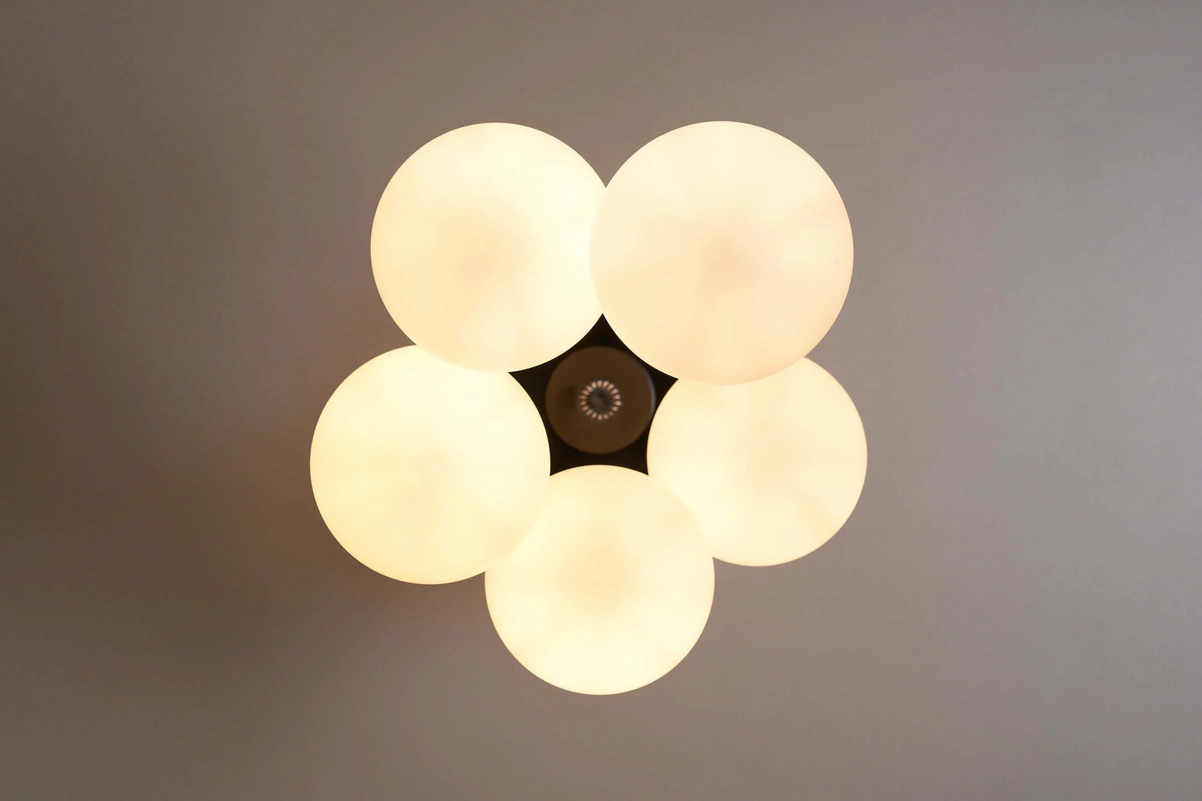 Cascade_Glass_Spheres_Chandelier,_Opaline,_1970s,_Europe