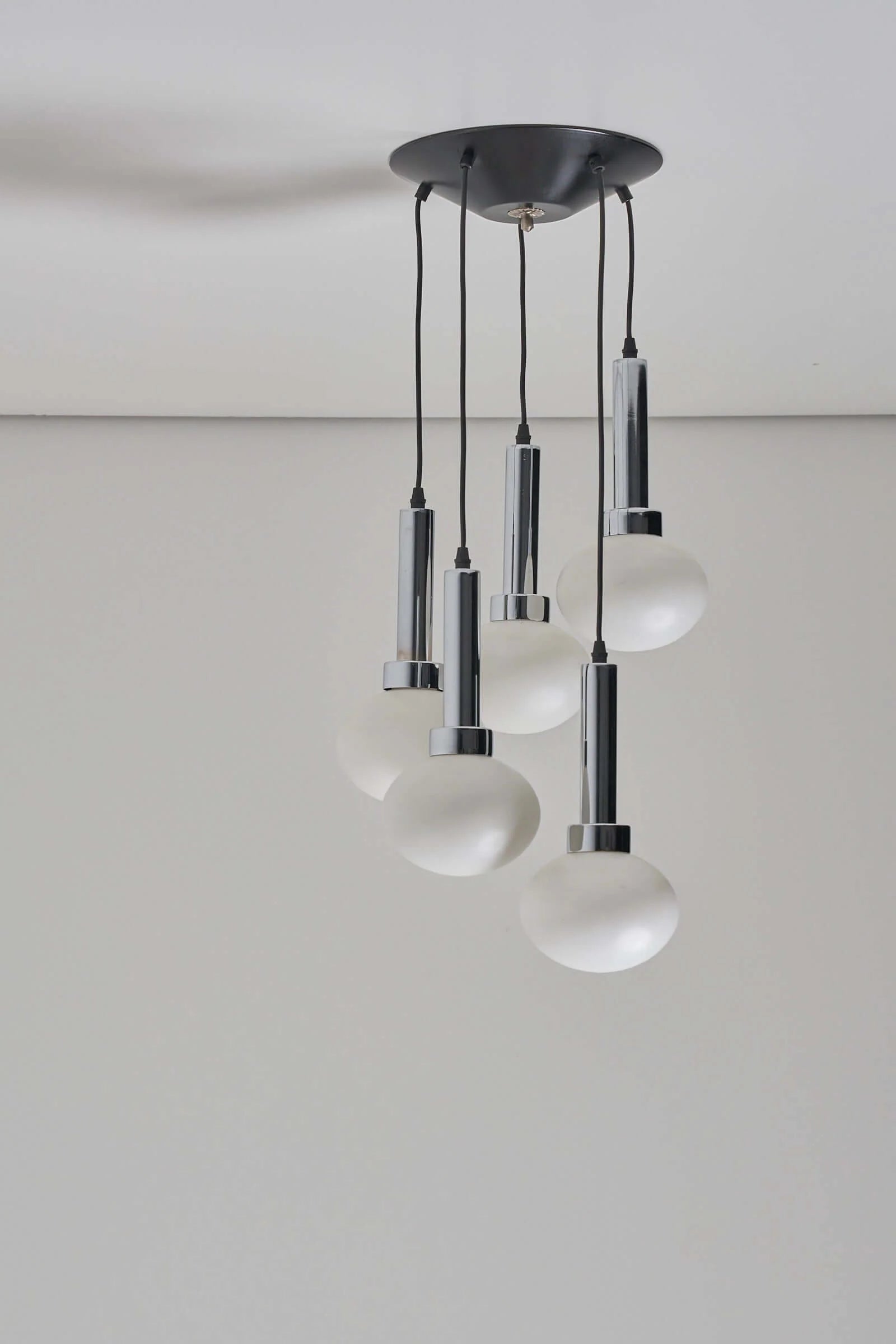 Cascade_Glass_Spheres_Chandelier,_Opaline,_1970s,_Europe