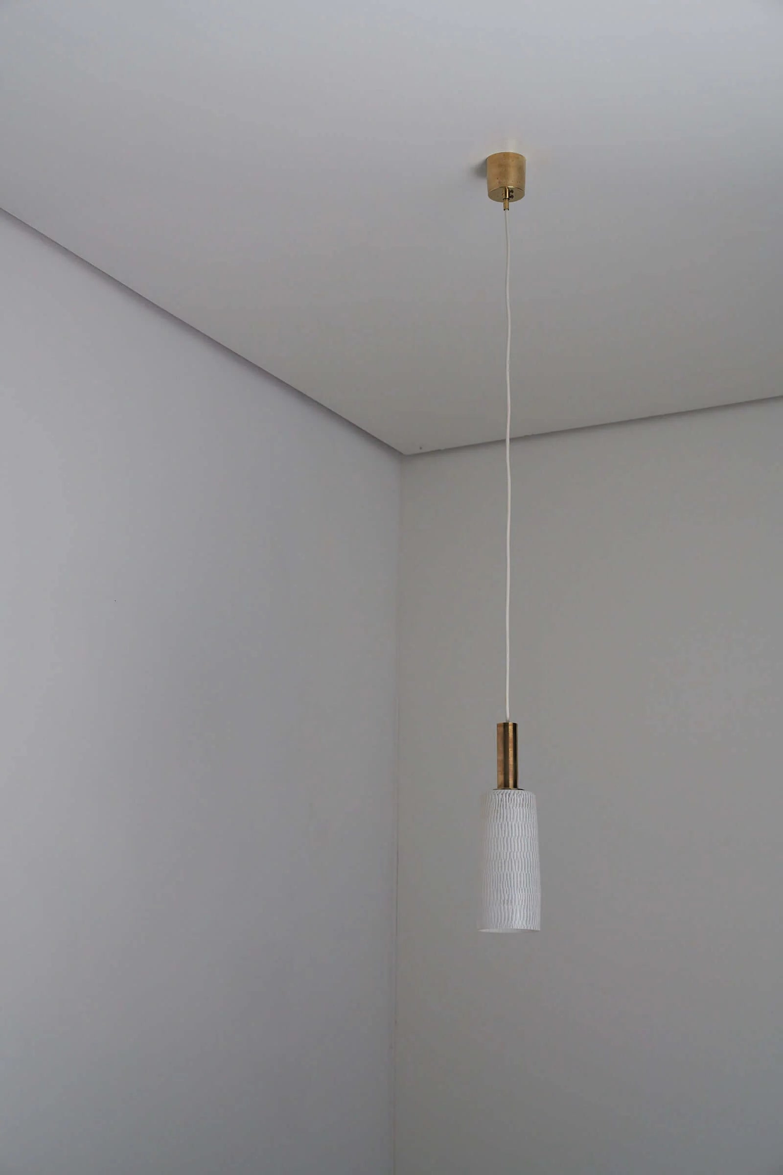 Structured_Opaline_Glass_Pendant_Lamp,_Brass,_1950,_Europe
