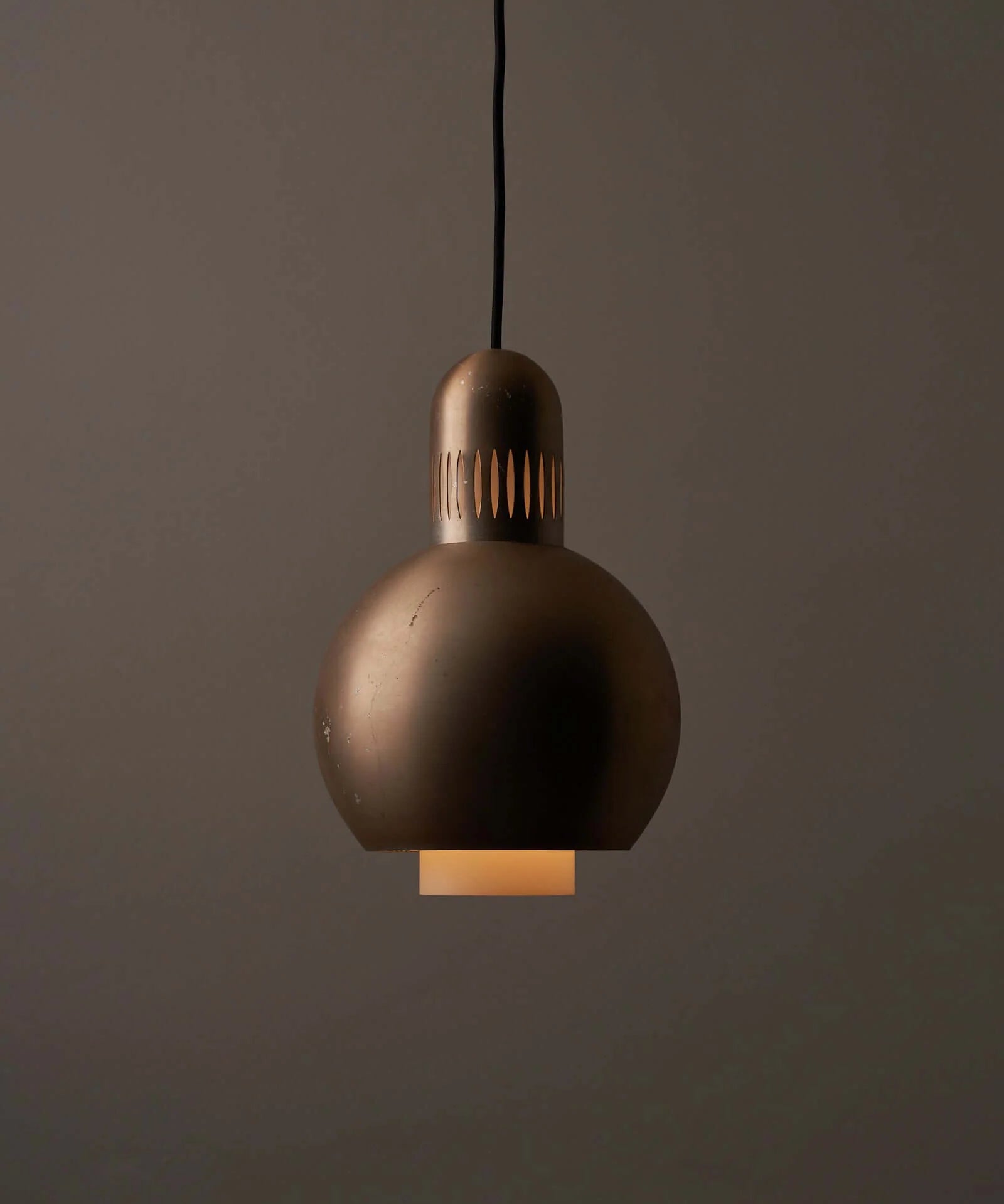 Opaline_Pendant_Lamp,_Cosack,_Metal,_1960s,_Germany