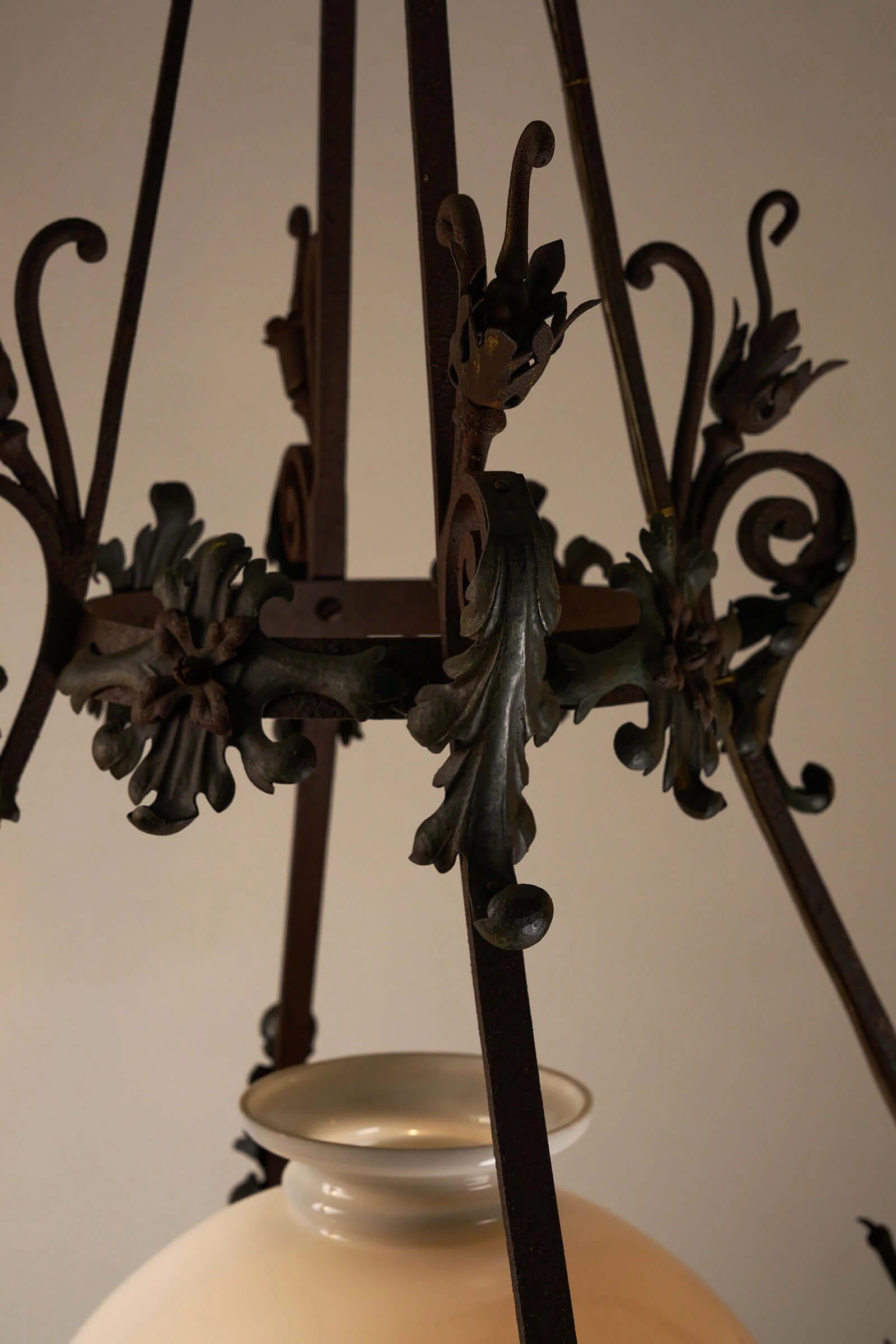 Dragon_Chandelier,_Wrought_Iron_&_Glass,_circa_1900,_Belgium