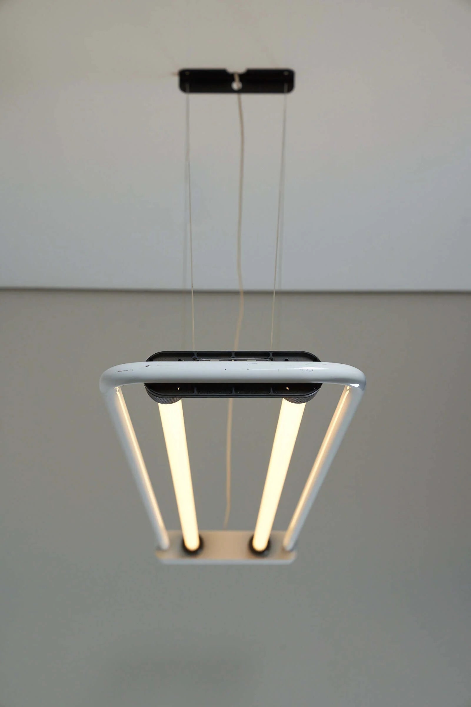 Duo_Hanging_Lamp,_Zerbetto_Lacquered,_Metal,_1980s,_Italy