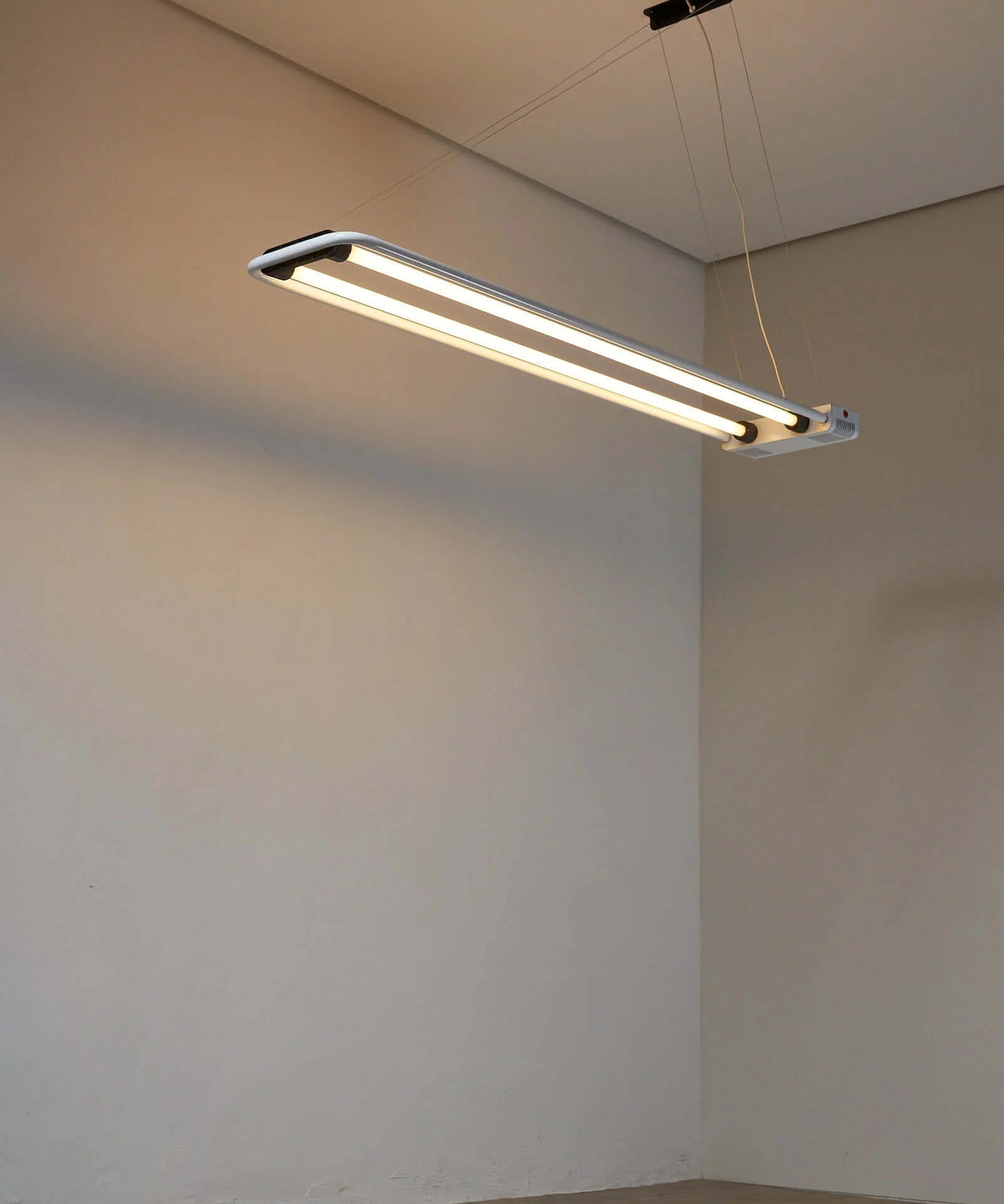 Duo_Hanging_Lamp,_Zerbetto_Lacquered,_Metal,_1980s,_Italy