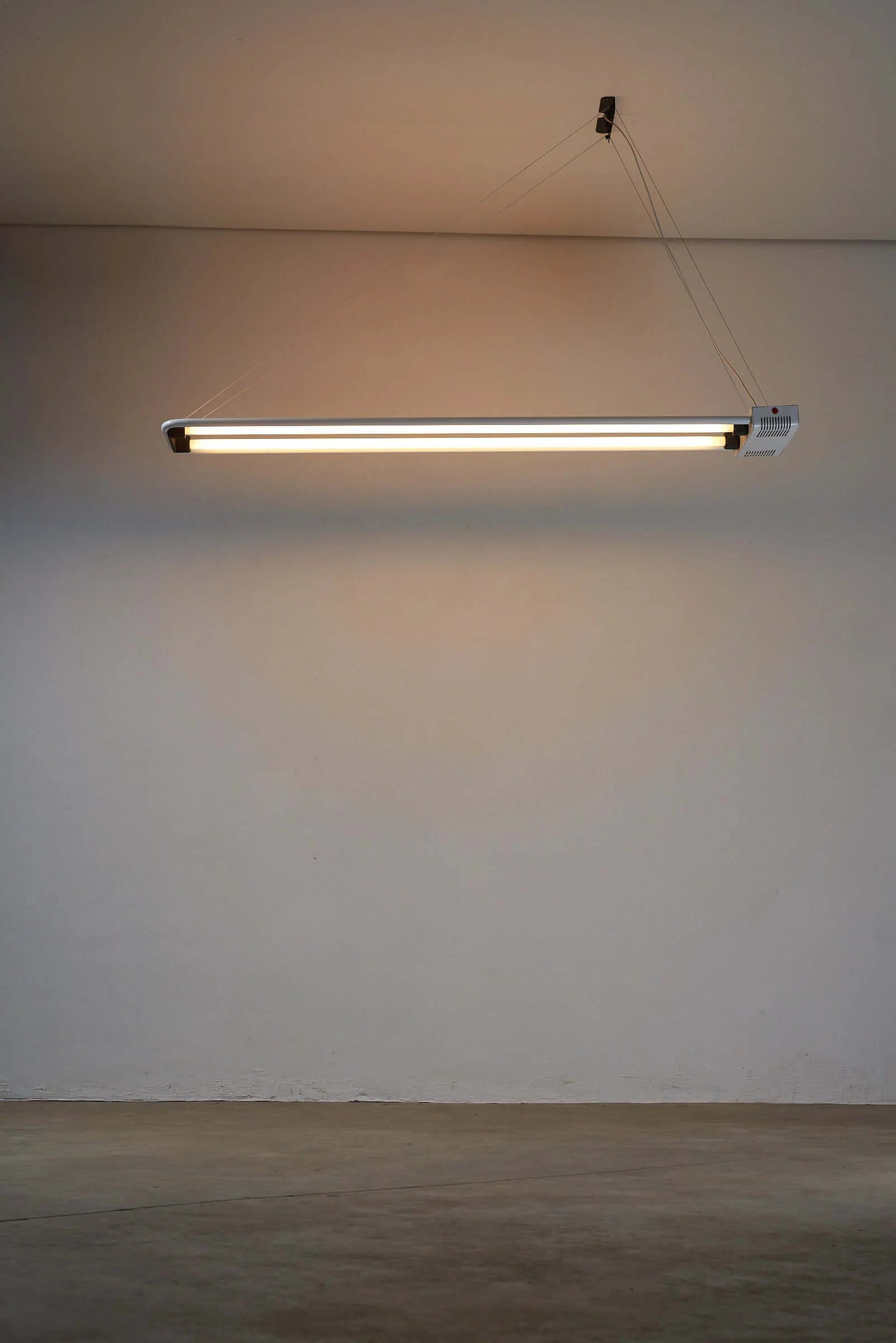Duo_Hanging_Lamp,_Zerbetto_Lacquered,_Metal,_1980s,_Italy