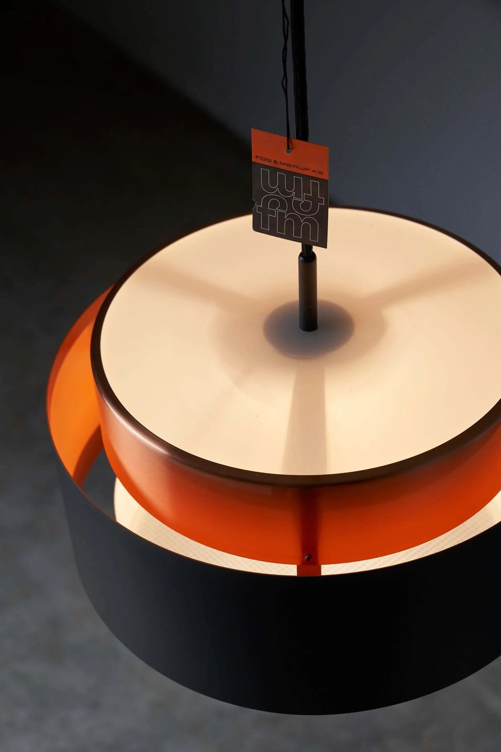 Saturn_Pendant_Light,_Jo_Hammerborg_for_Fog_&_Mørup,_Aluminum,_1960s,_Denmark