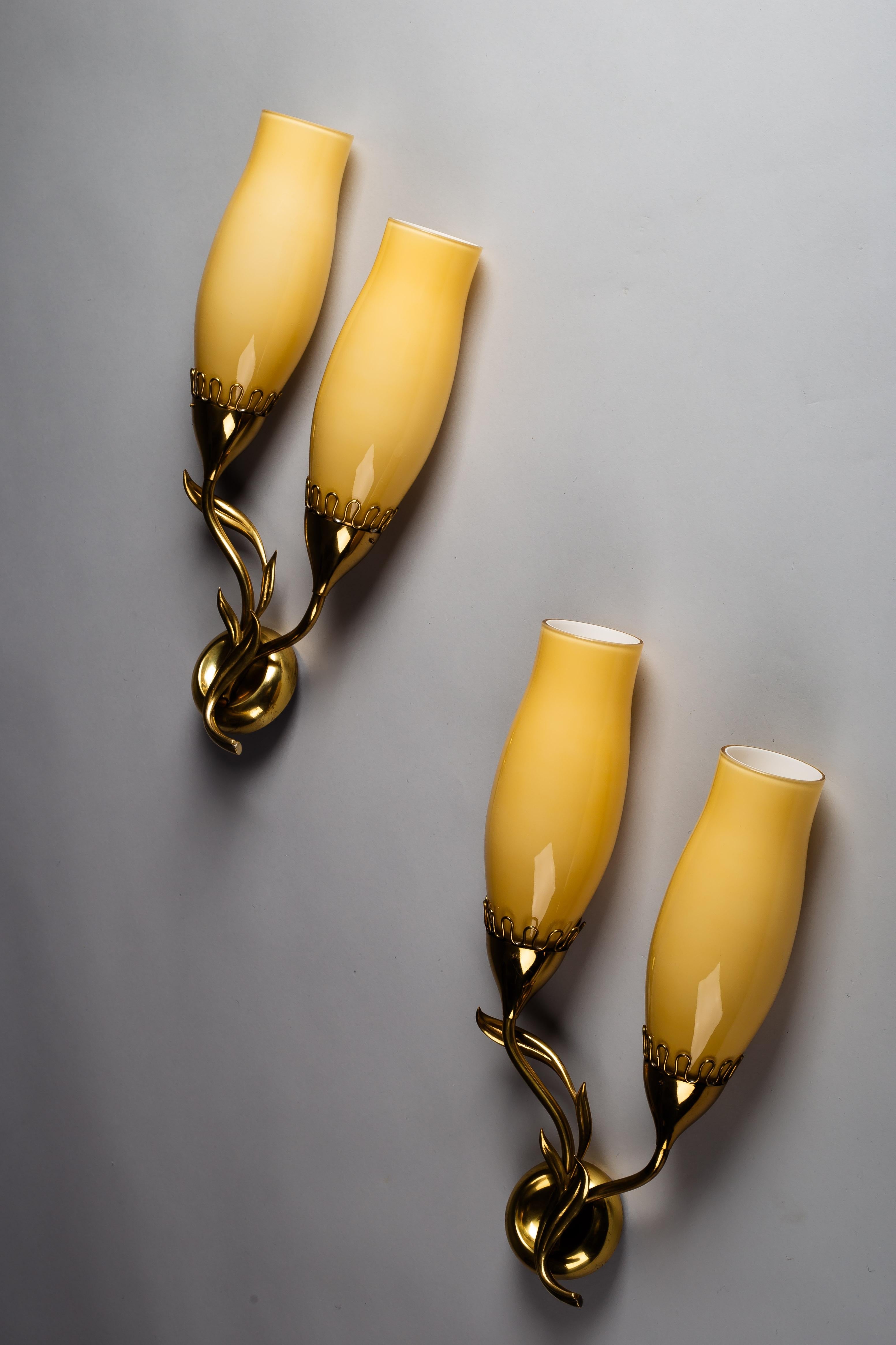 Set_of_2_Wall_Lights_Mauri_Almari_for_Idman_Oy_Brass_1950s_Finland