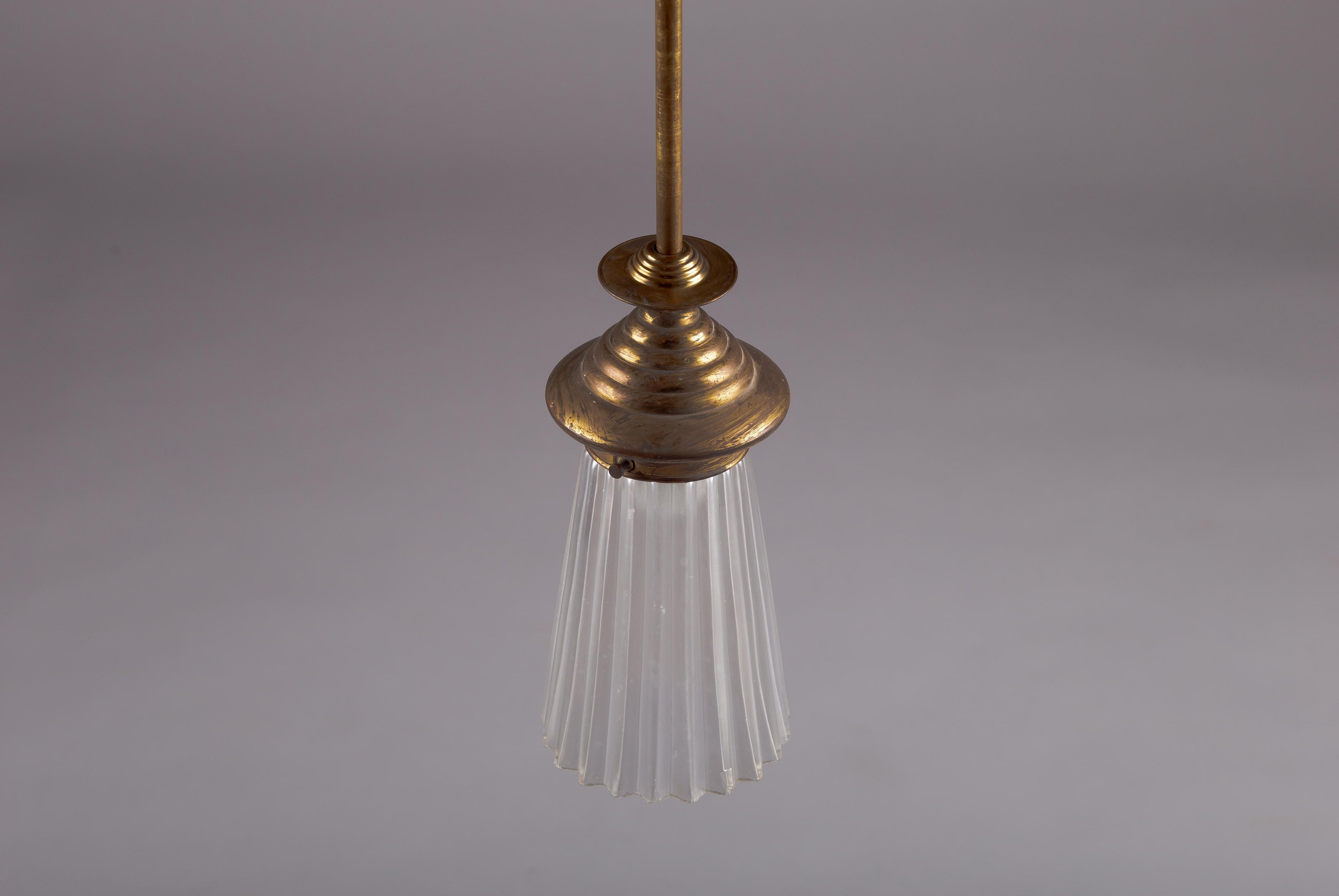 Beautiful_Art_Deco_glass_ceiling_lamp