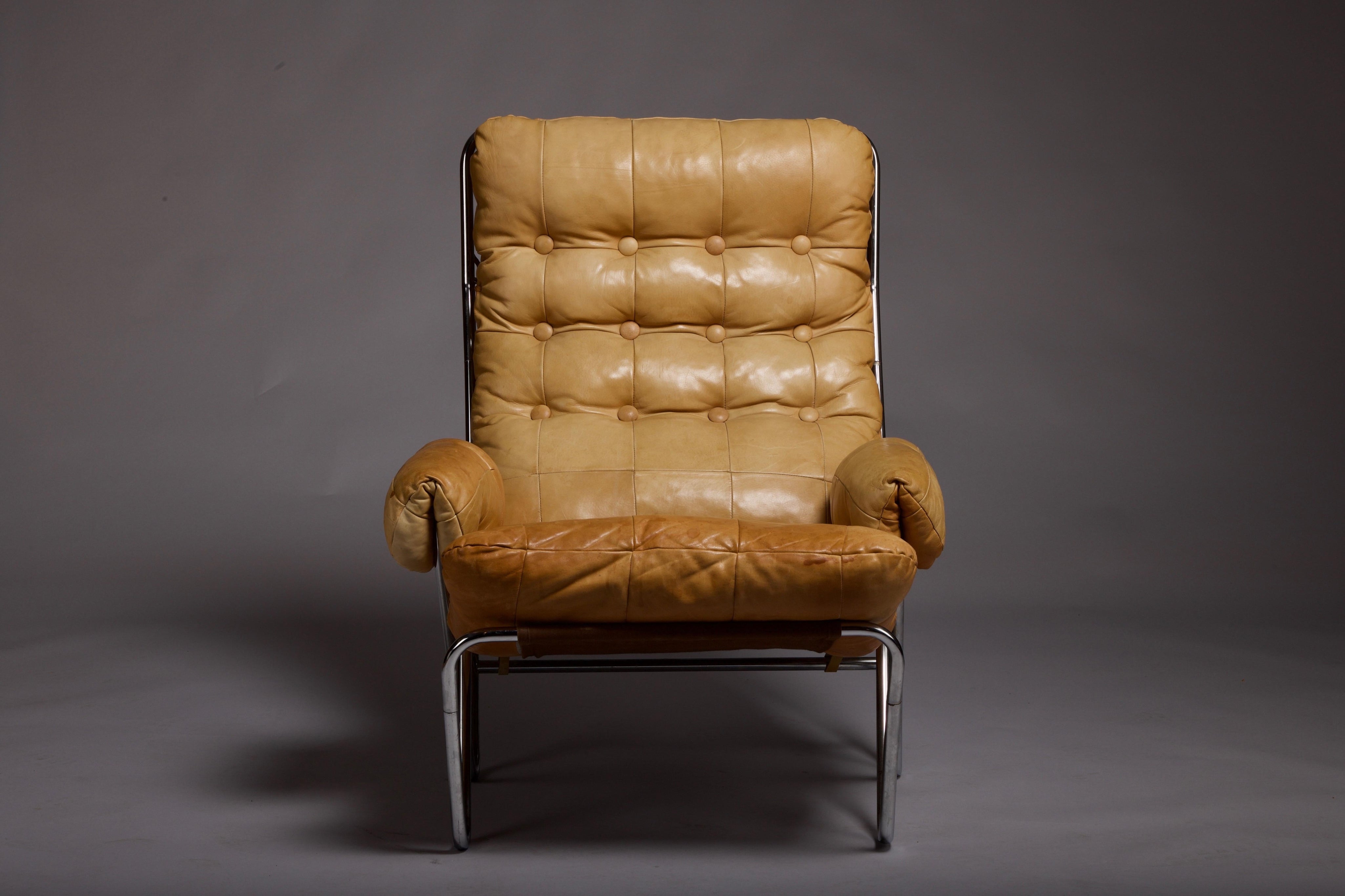 Set_of_2_Scandinavian_Leather_Lounge_Chairs_Vintage_from_1960s