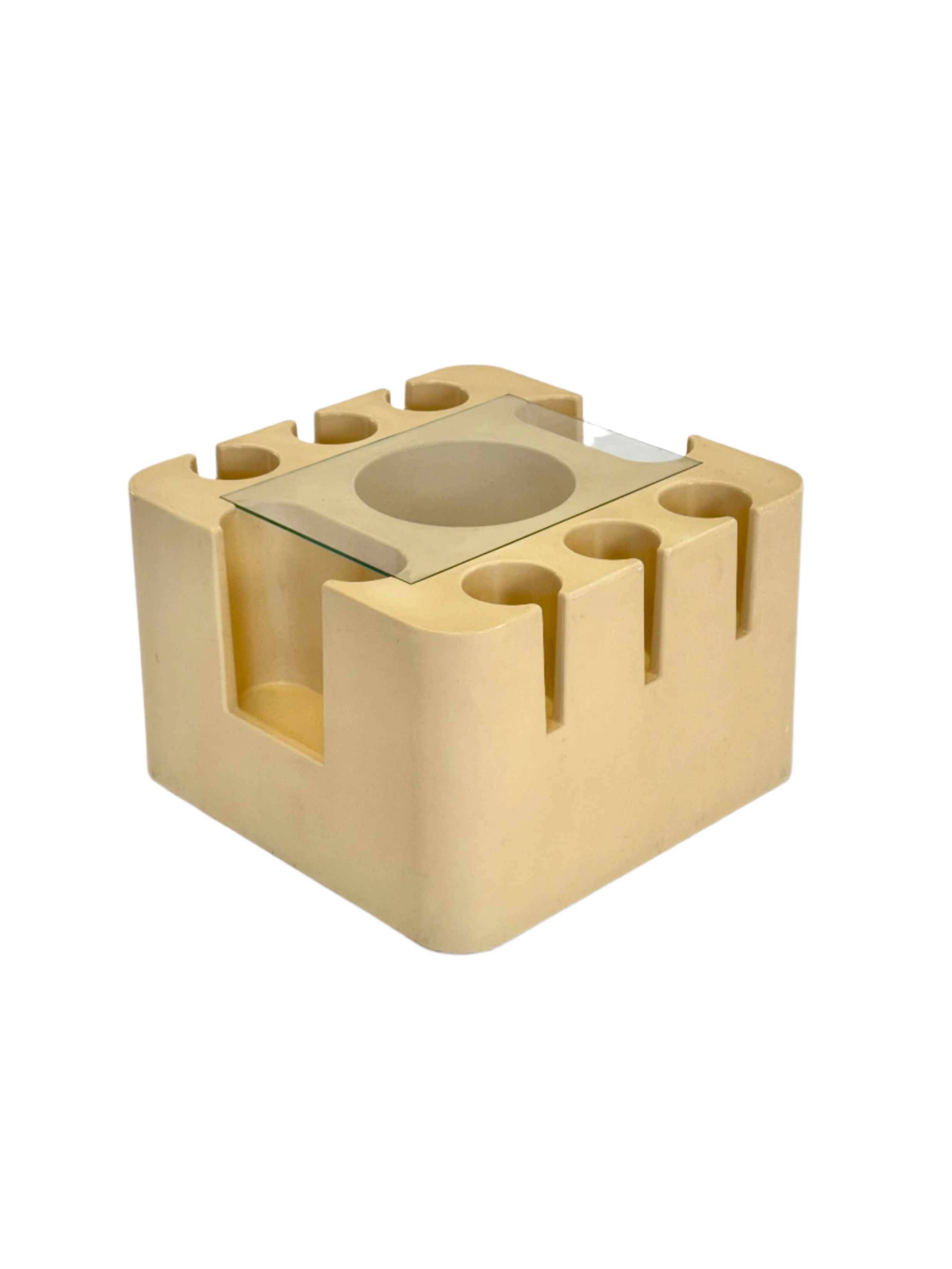 Image at position 1