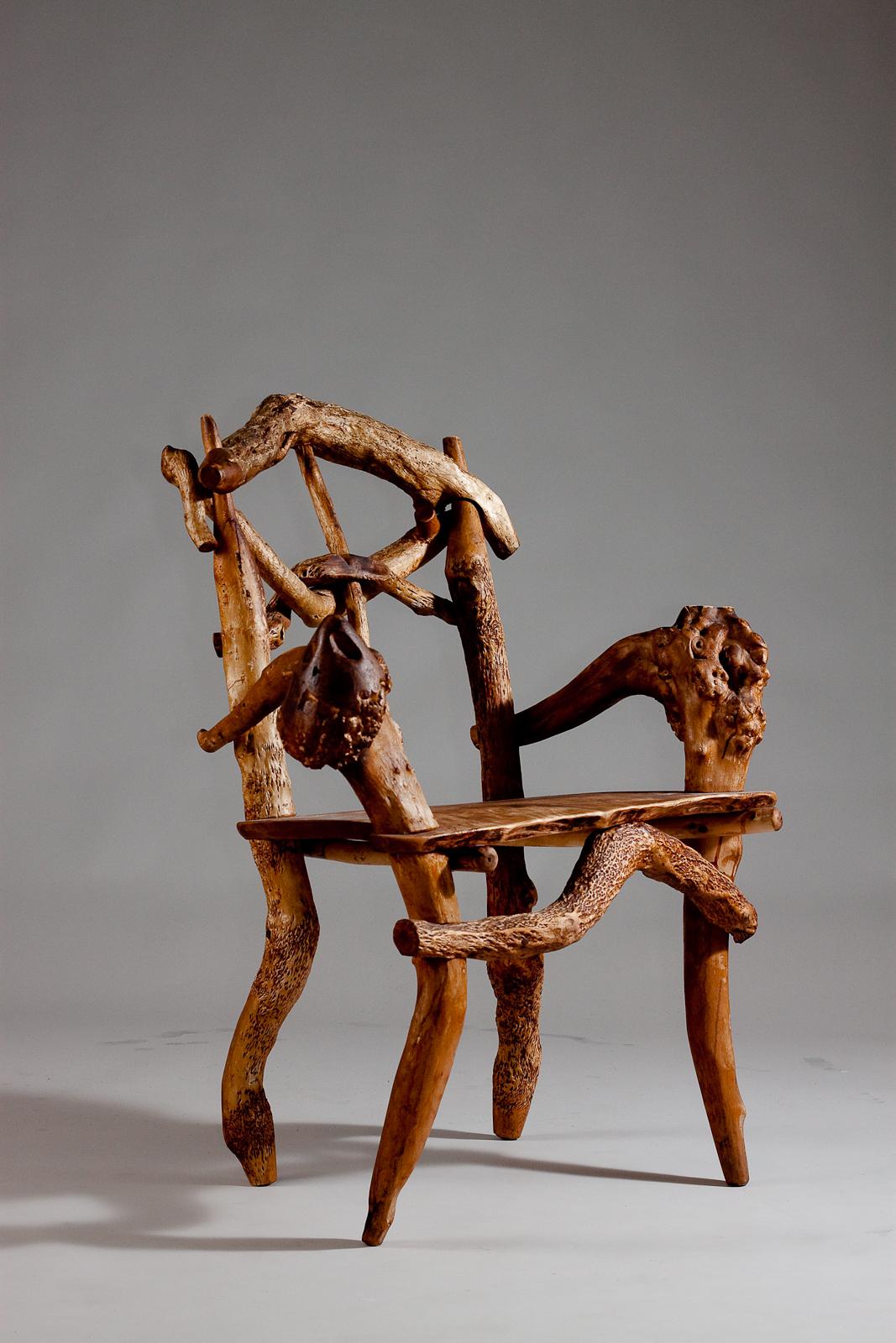 Matti_Savijärvi,_Finnish_1920's_unique_root_chair