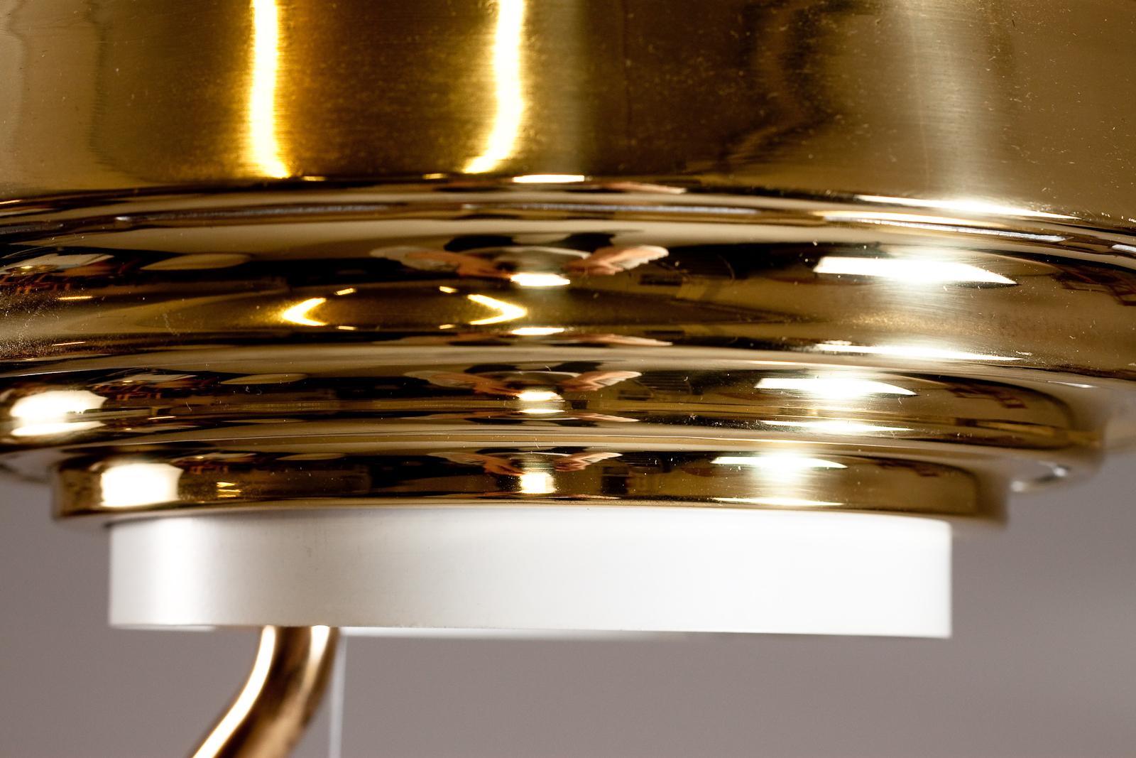 Alvar_Aalto,_1950's_floor_lamp_A808,_Valaistustyö,_Finland