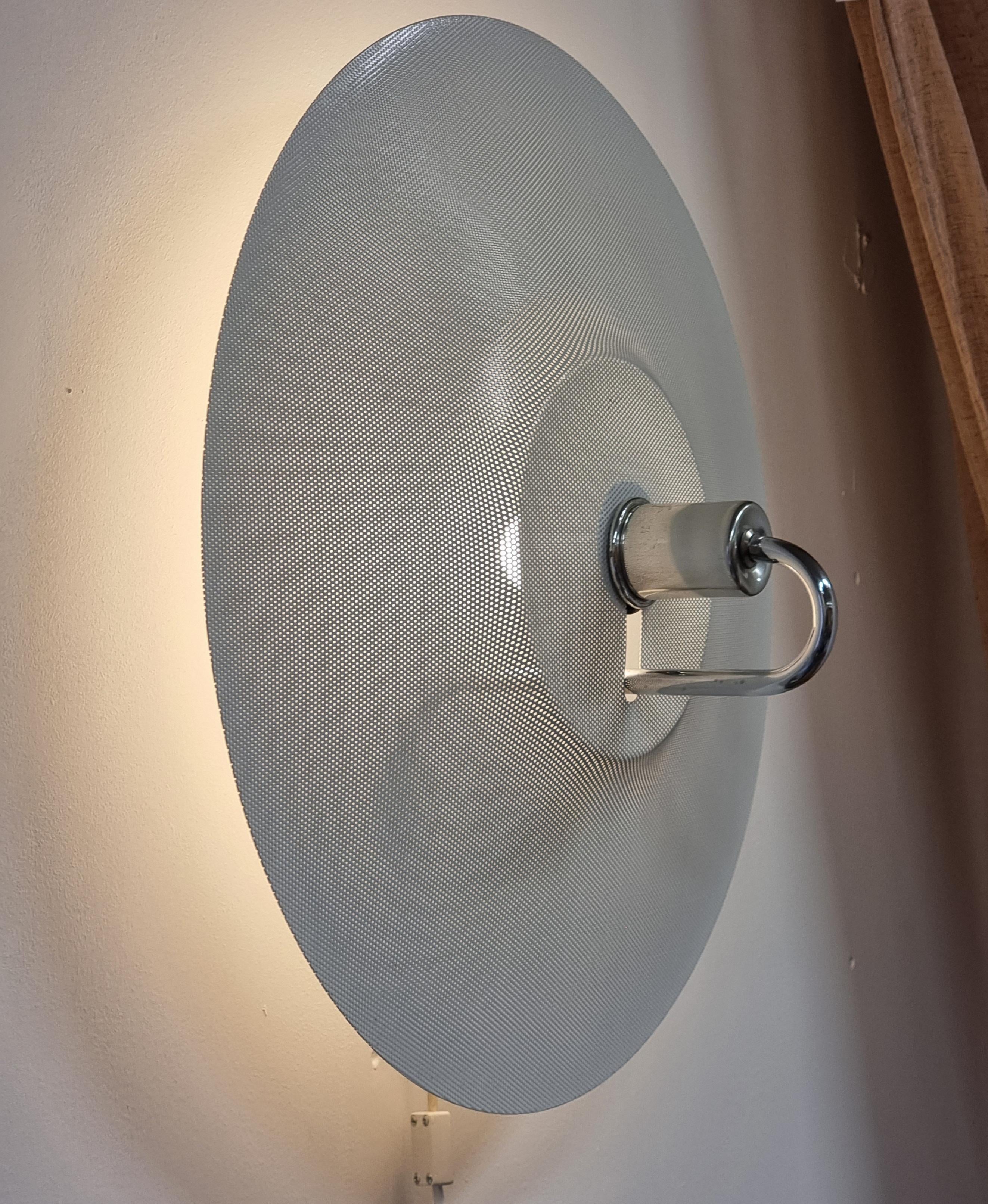Wall_Sconce,_Metal_And_Glass,_Scandinavian_Modern,_1960s,_Sweden