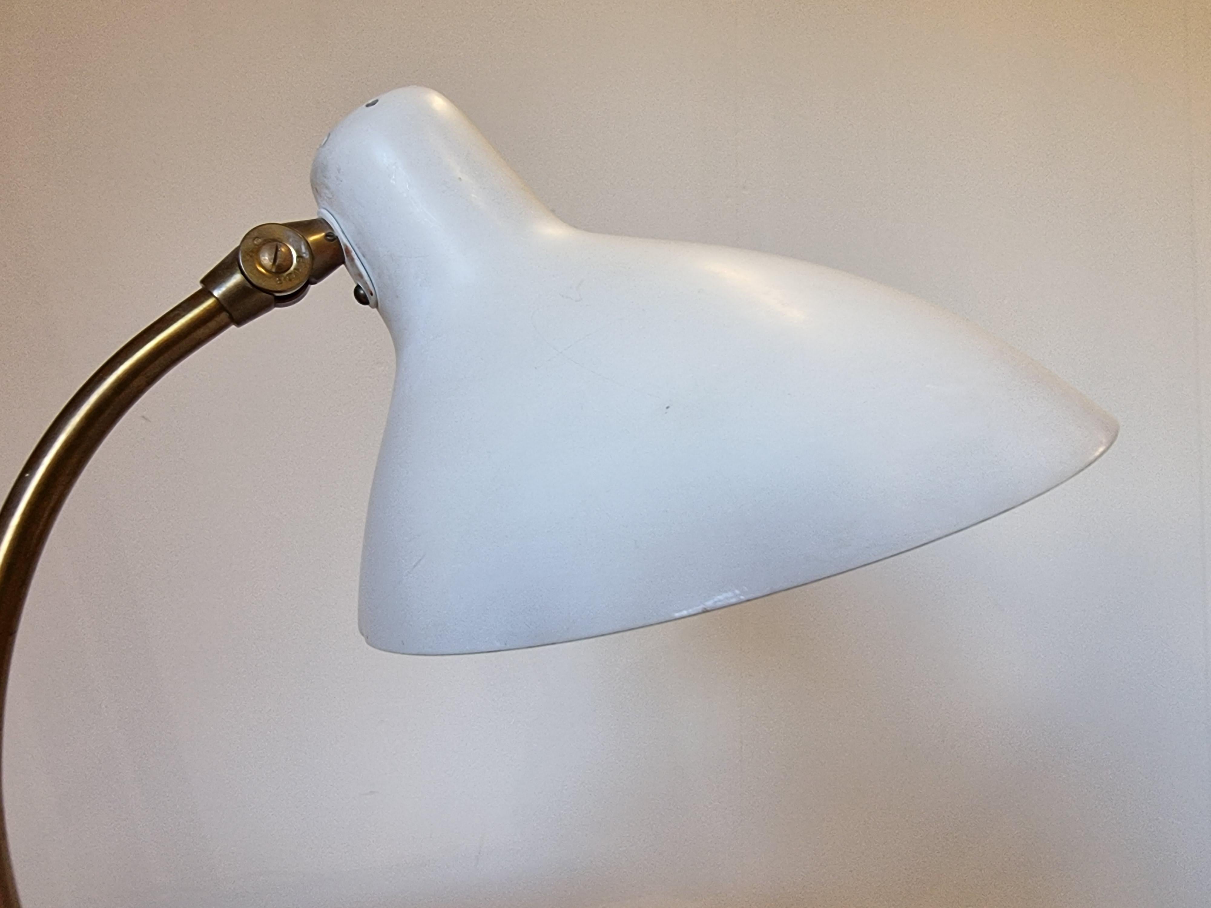 Harald_Notini,_Brass_Table_/_Desk_Lamp,_Böhlmarks,_Scandinavian_Modern