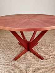 Søren_Georg_Jensen,_coffee_table_'Kubus'_for_Tønder_Møbelfabrik,_Midcentury