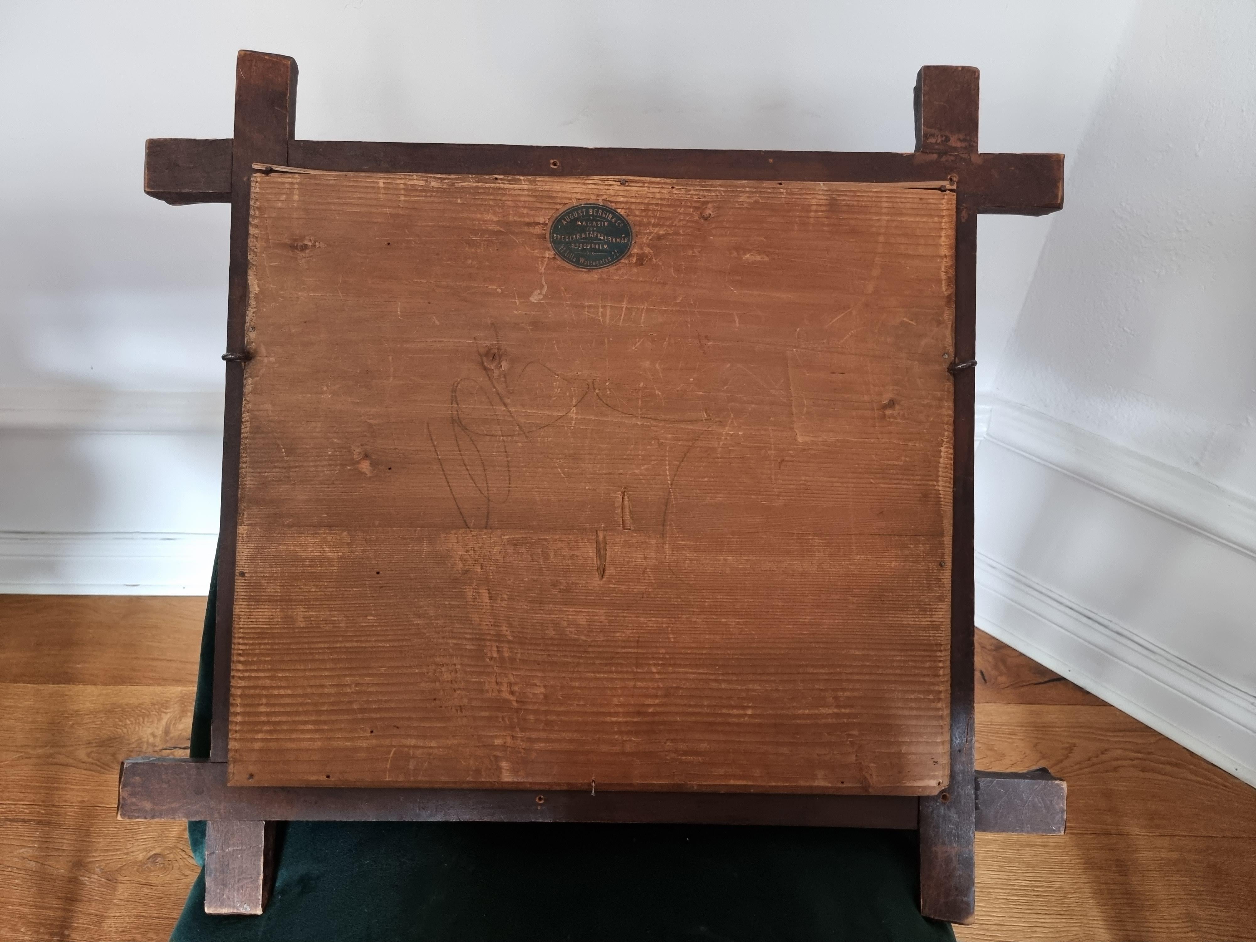 Wooden_Frame_Mirror_by_August_Bergin_&_Co.,_Late_1800s,_Sweden
