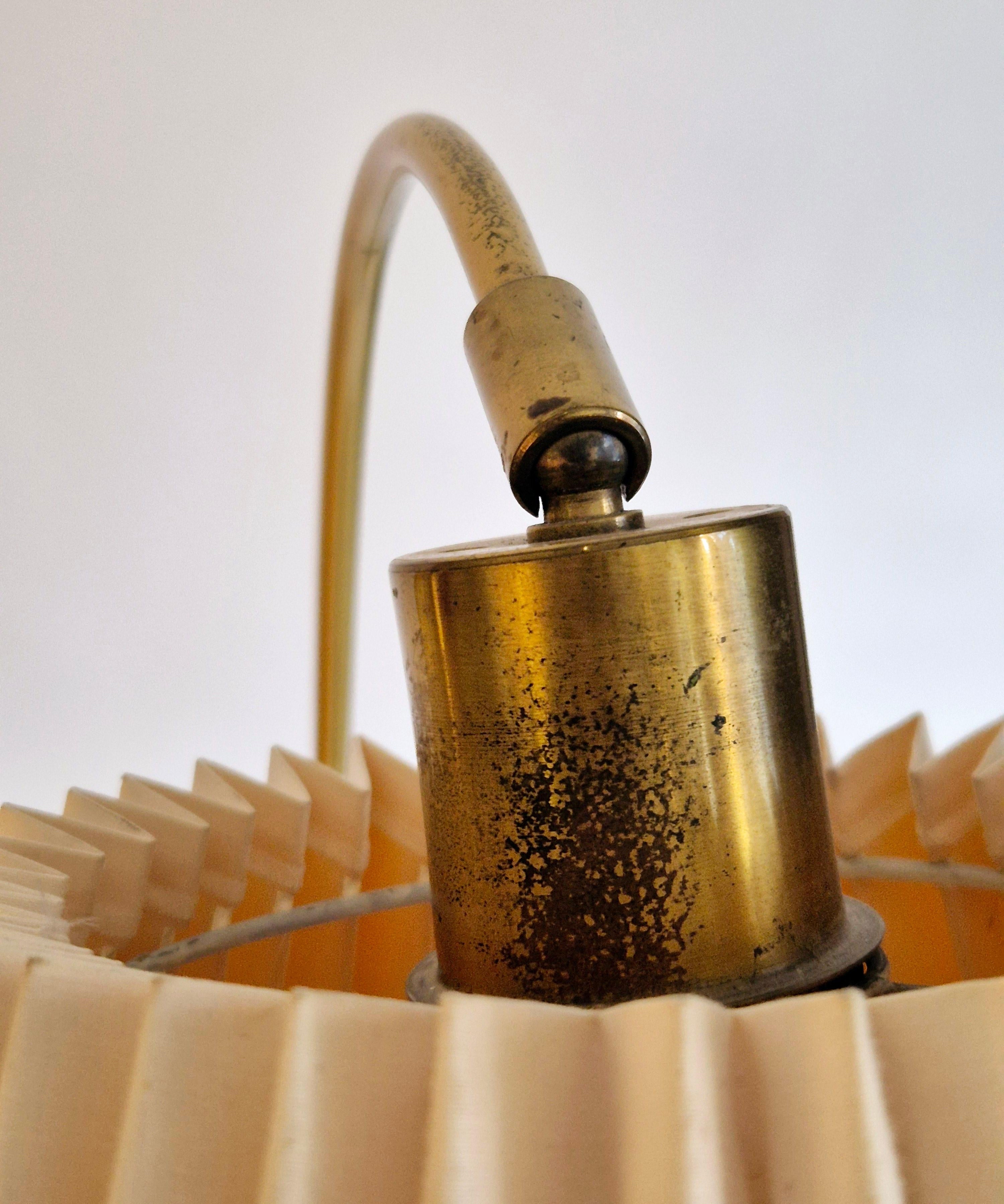 Floor_Lamp_Model_5737_by_Einar_Bäckström,_Mid-20th_Century,_Sweden