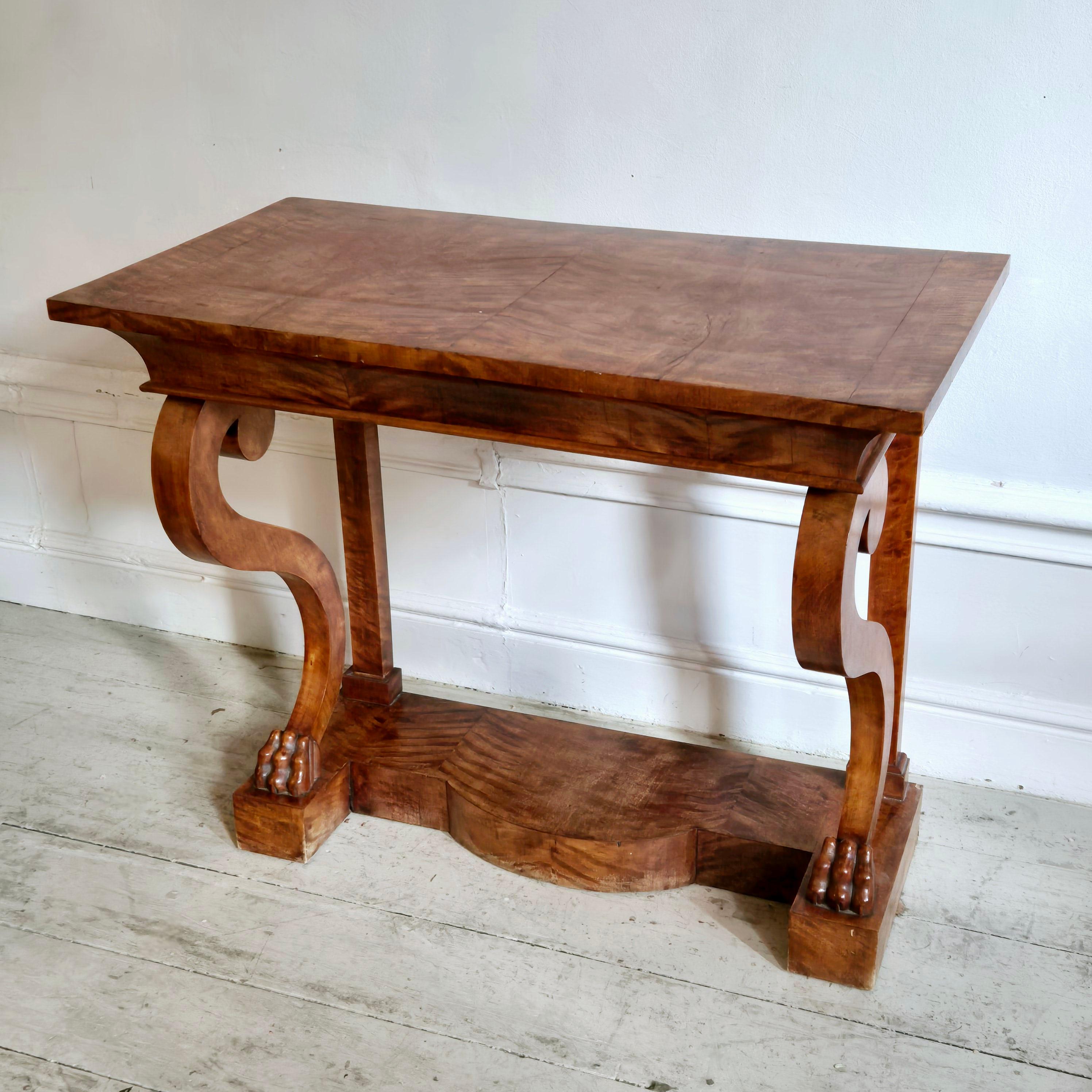 Karl_Johan_Empire_Console_Table_from_Early_1800s,_Sweden