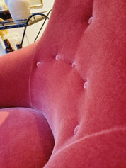 Kerstin_Hörlin-Holmquist,_easy_chair_Stor_Large_Adam,_NK_Scandinavian_Modern