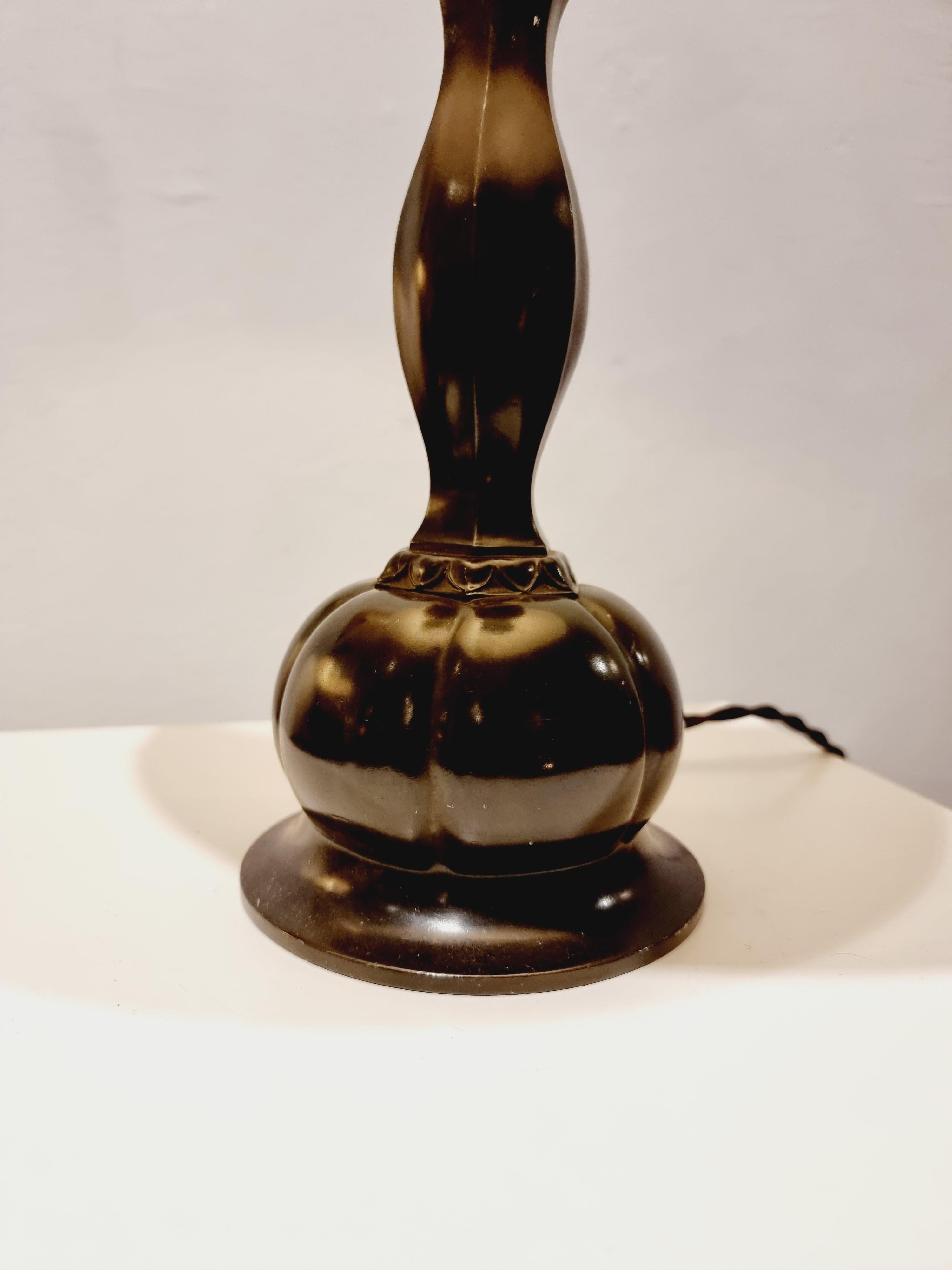 Table_Lamp_by_Just_Andersen,_1930s,_Denmark