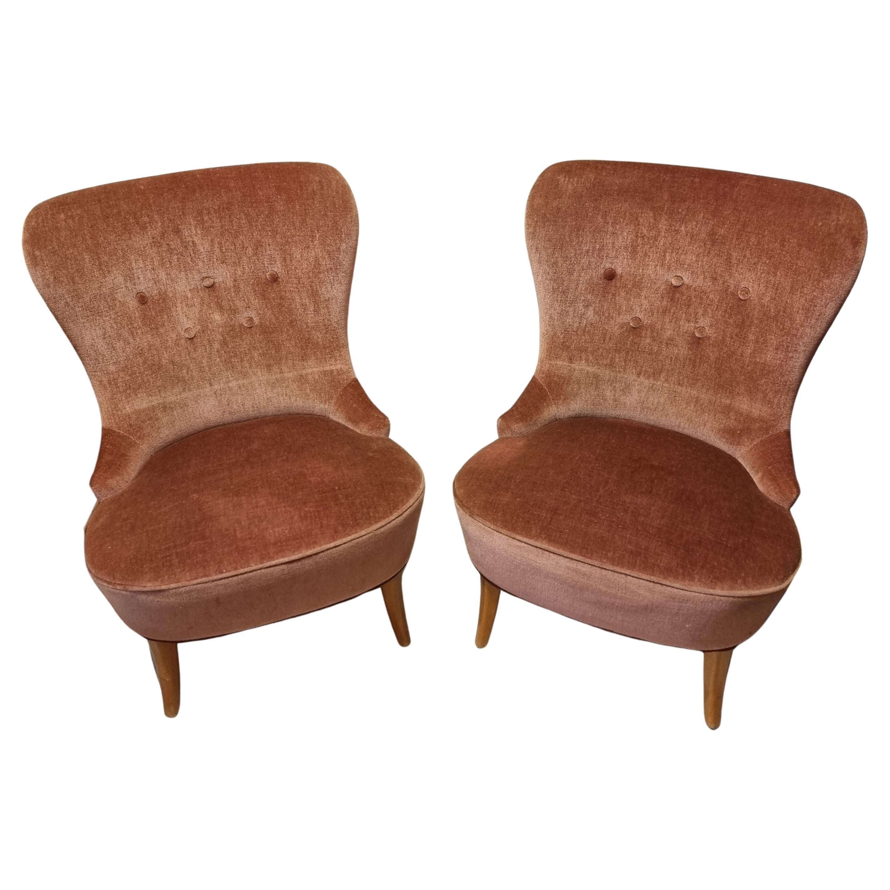 Set_of_2_Scandinavian_Modern_Classic_Emma_lounge_chairs_by_Stockmann_OY