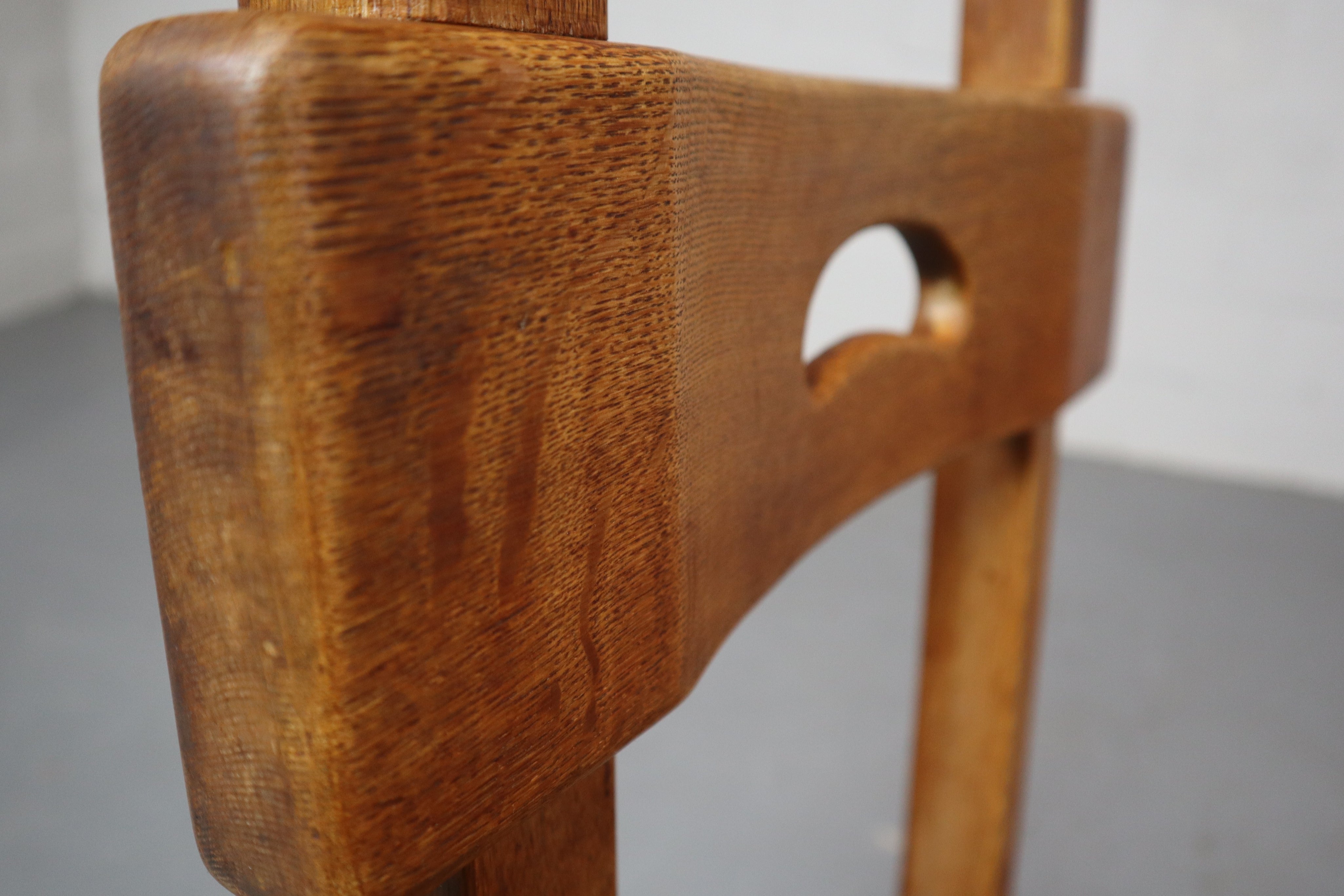 Set_of_6_brutalist_rustic_dining_chairs_in_Oak_and_Rush_1960_s