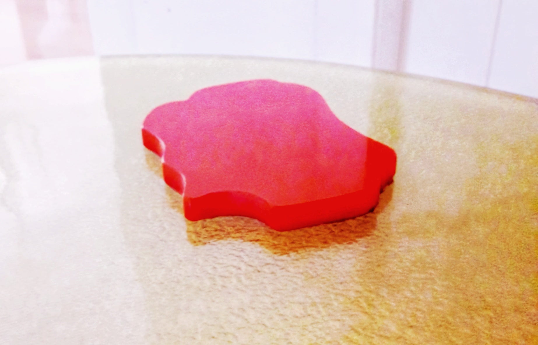 Glass_low_table_Palette,_France_from_1980/90s