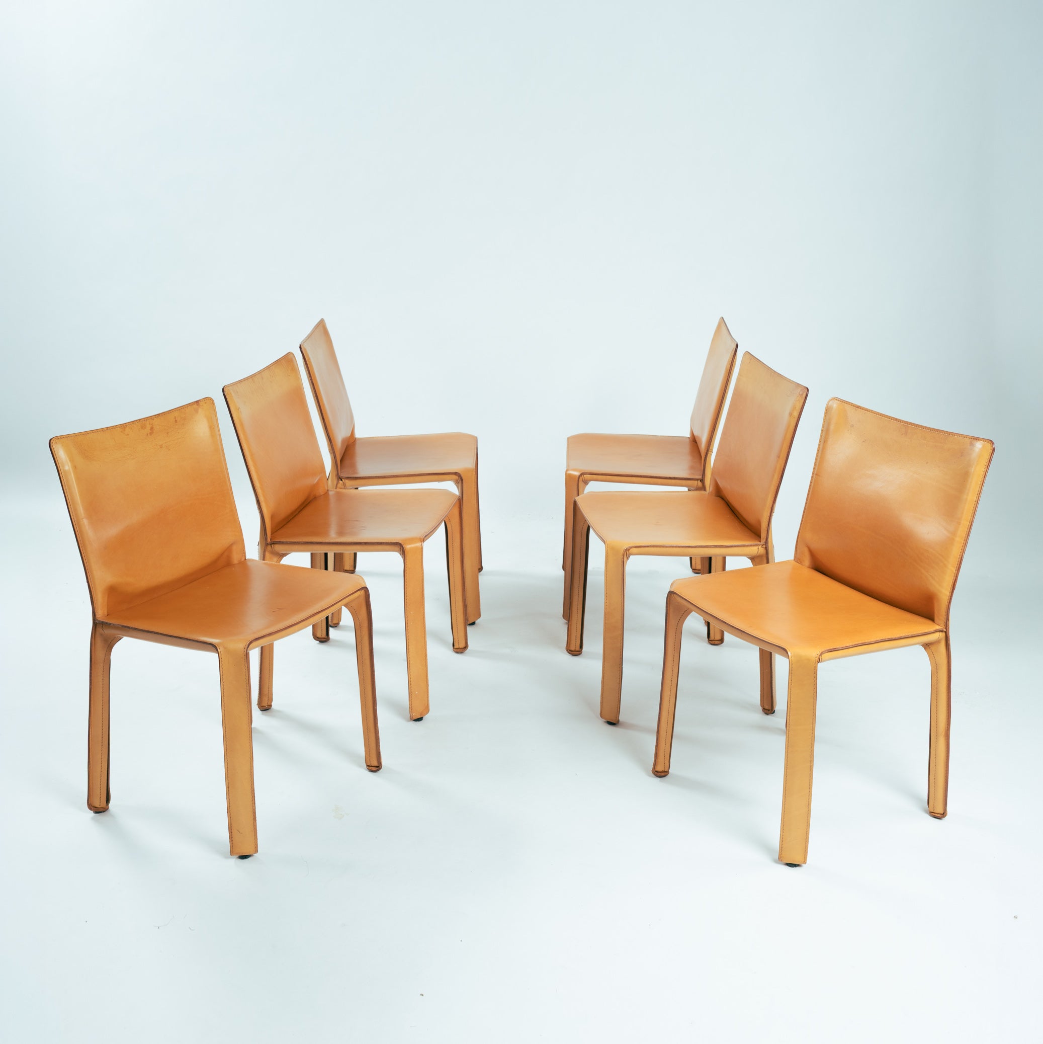 Set_of_6_Mario_Bellini_Model_412_Cab_Dining_Chairs_in_Cognac_Leather_for_Cassina,_Italy