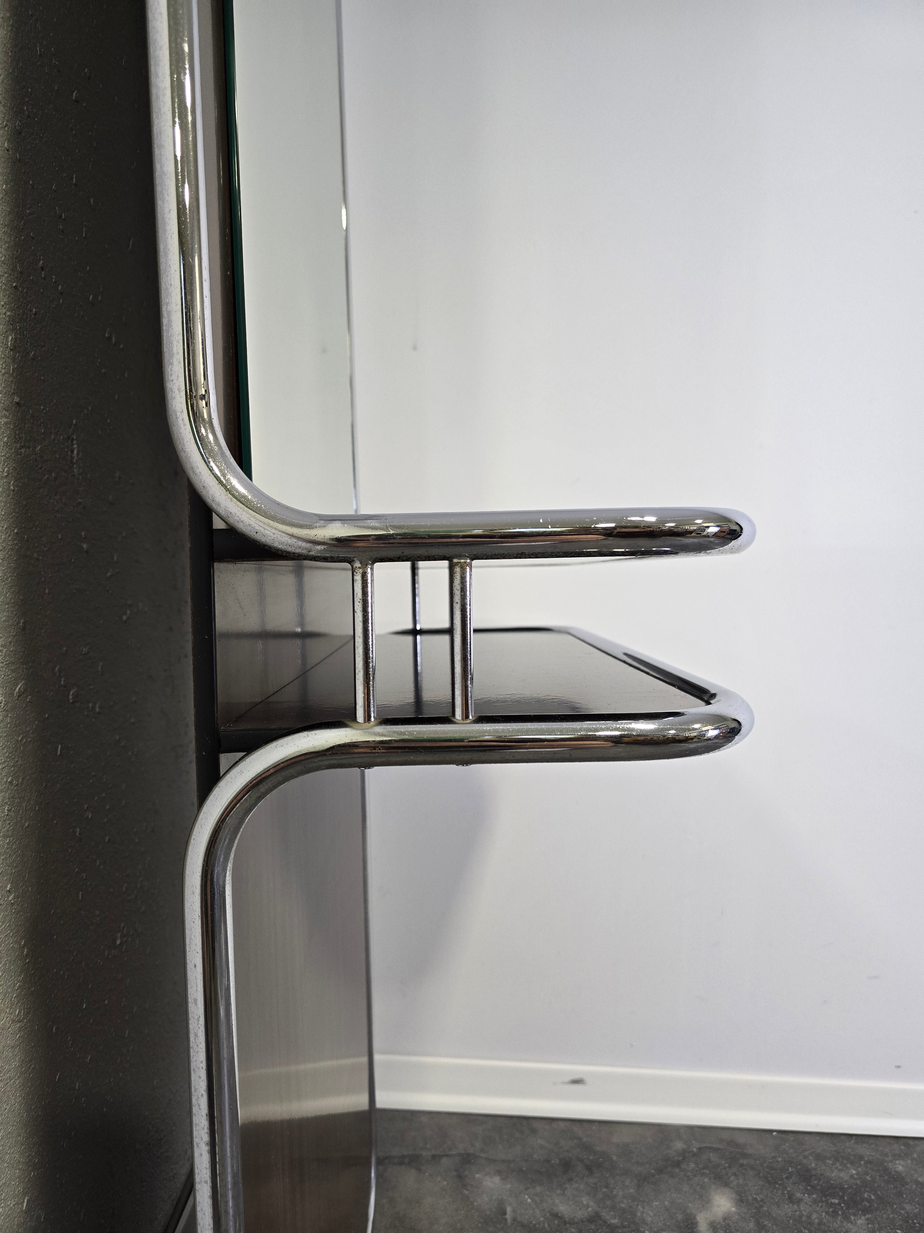 Bauhaus_Wall_Mirror_with_Shelve_from_1970s