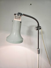Vintage_Adjustable_Gooseneck_Floor_Lamp_in_White_Metal_and_Chrome_with_Tripod_Base,_1970s