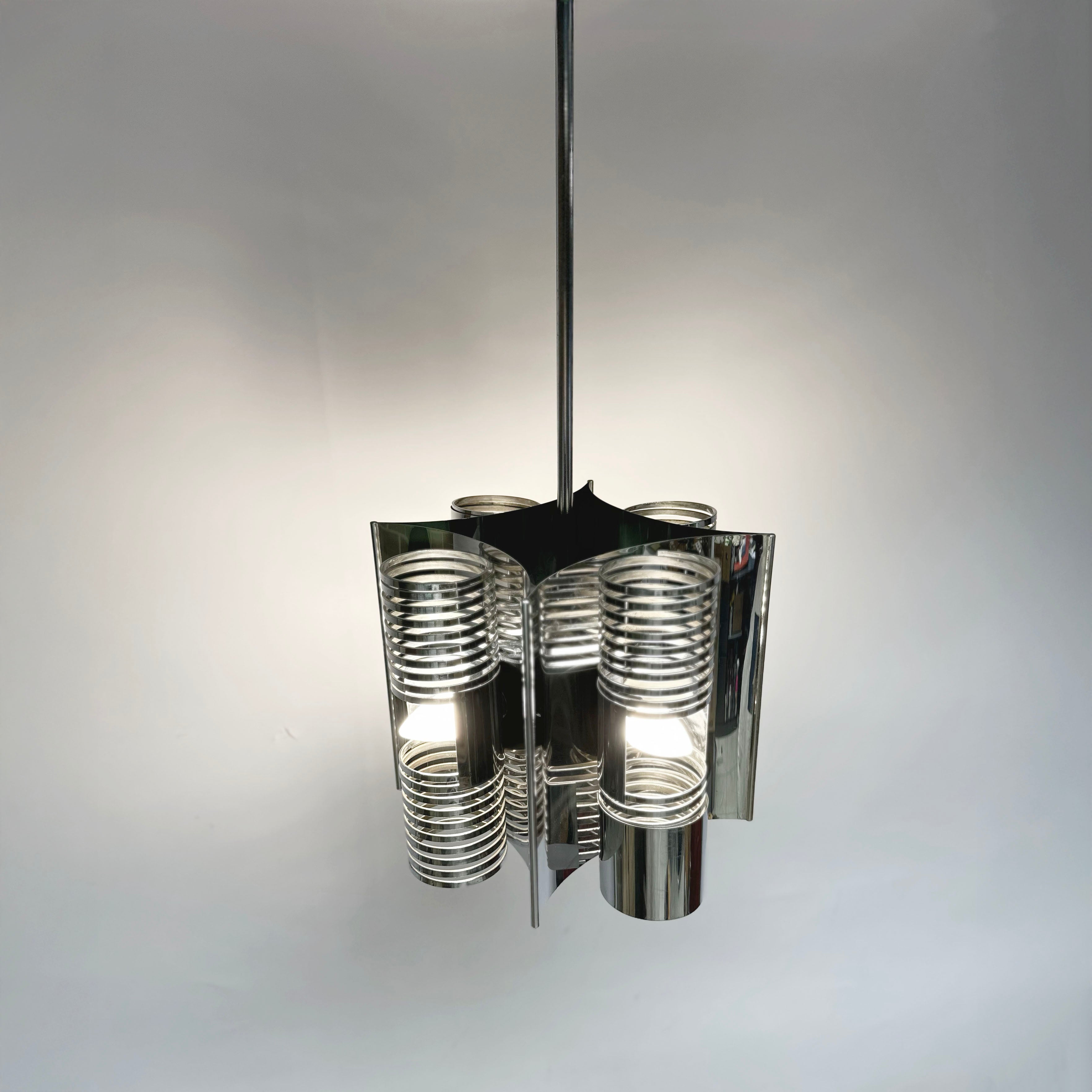 Italian_Space_Age_Chrome_Pendant_Lamp,_Sculptural_Spring_Design,_1970s