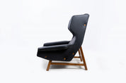 Gianfranco_Frattini_Model_877_“Giulia”_Wingback_Armchair_for_Cassina,_1950s