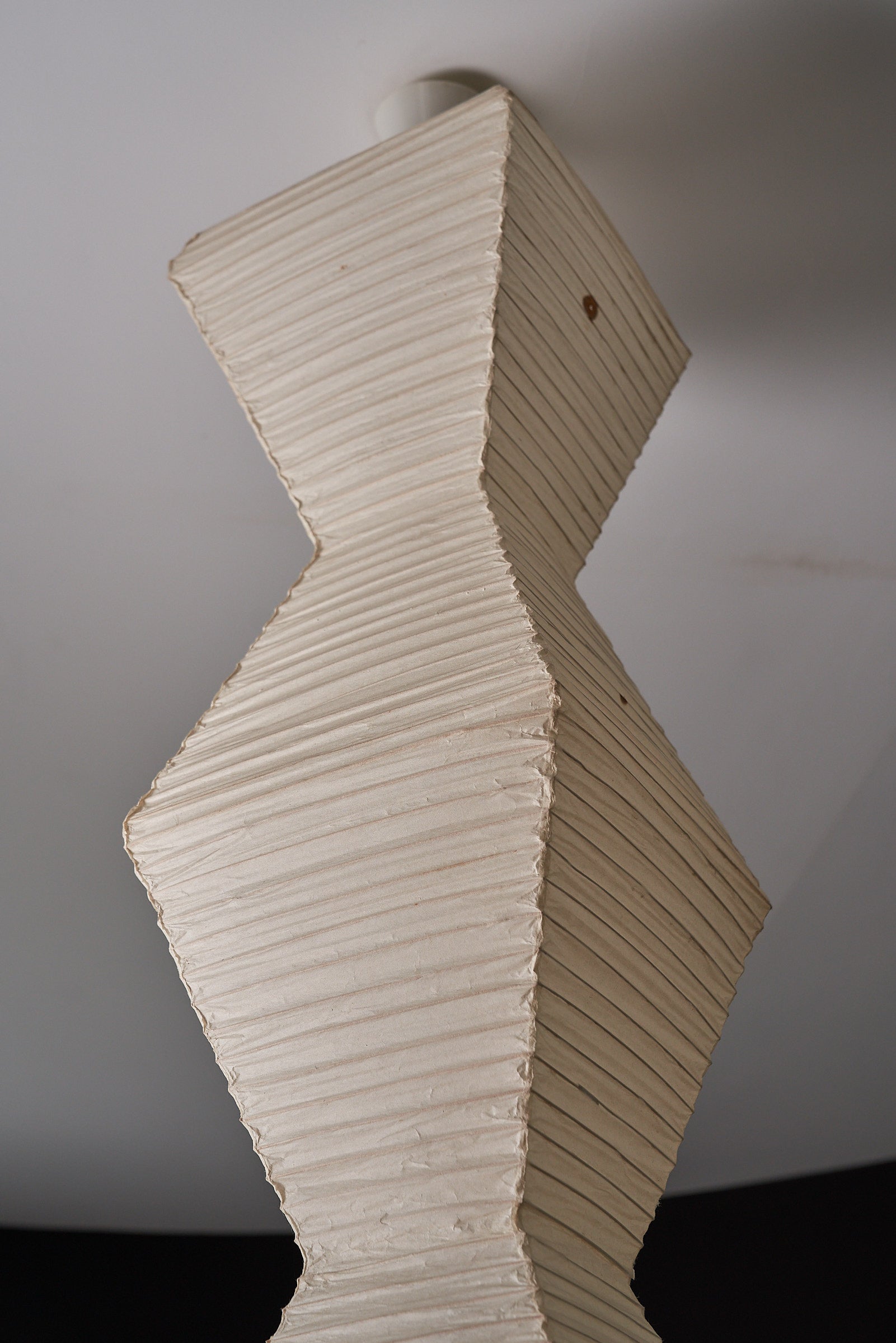 Akari_'D',_Ozeki_1951_Isamu_Noguchi