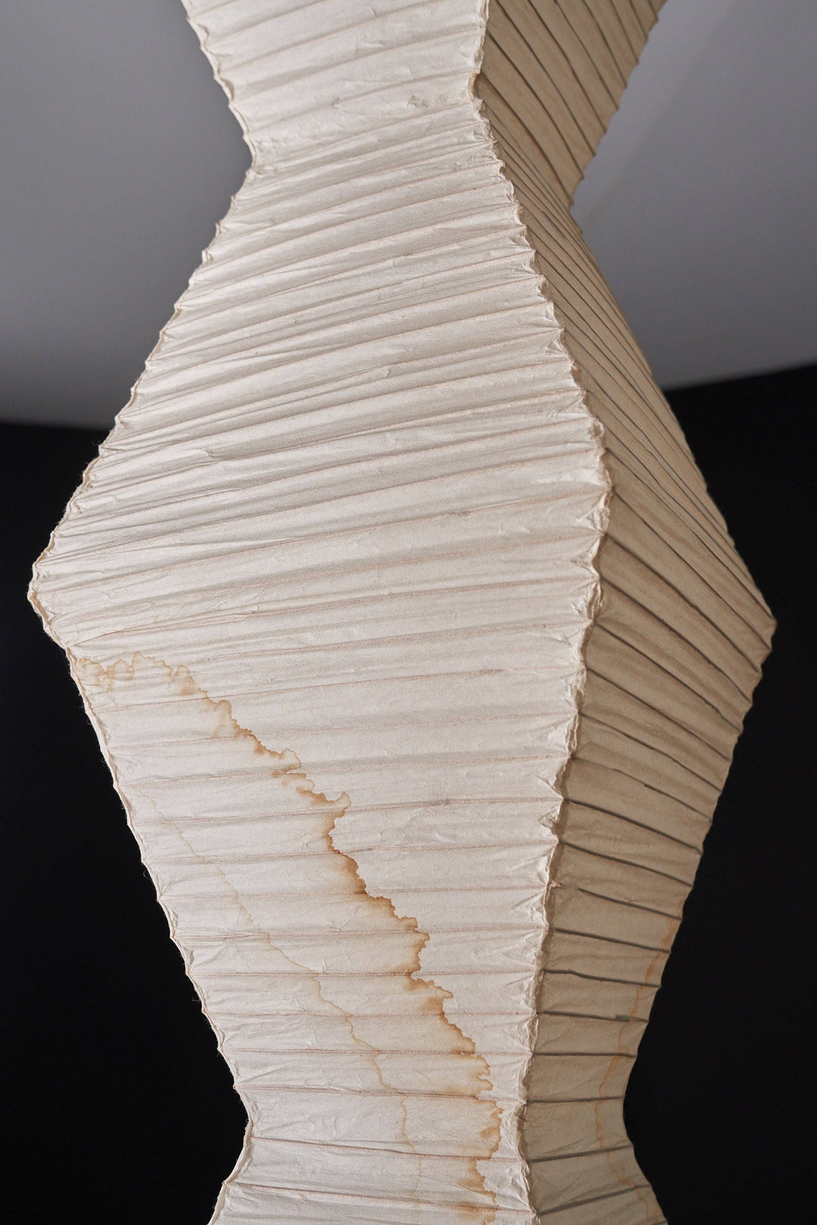 Akari_'D',_Ozeki_1951_Isamu_Noguchi