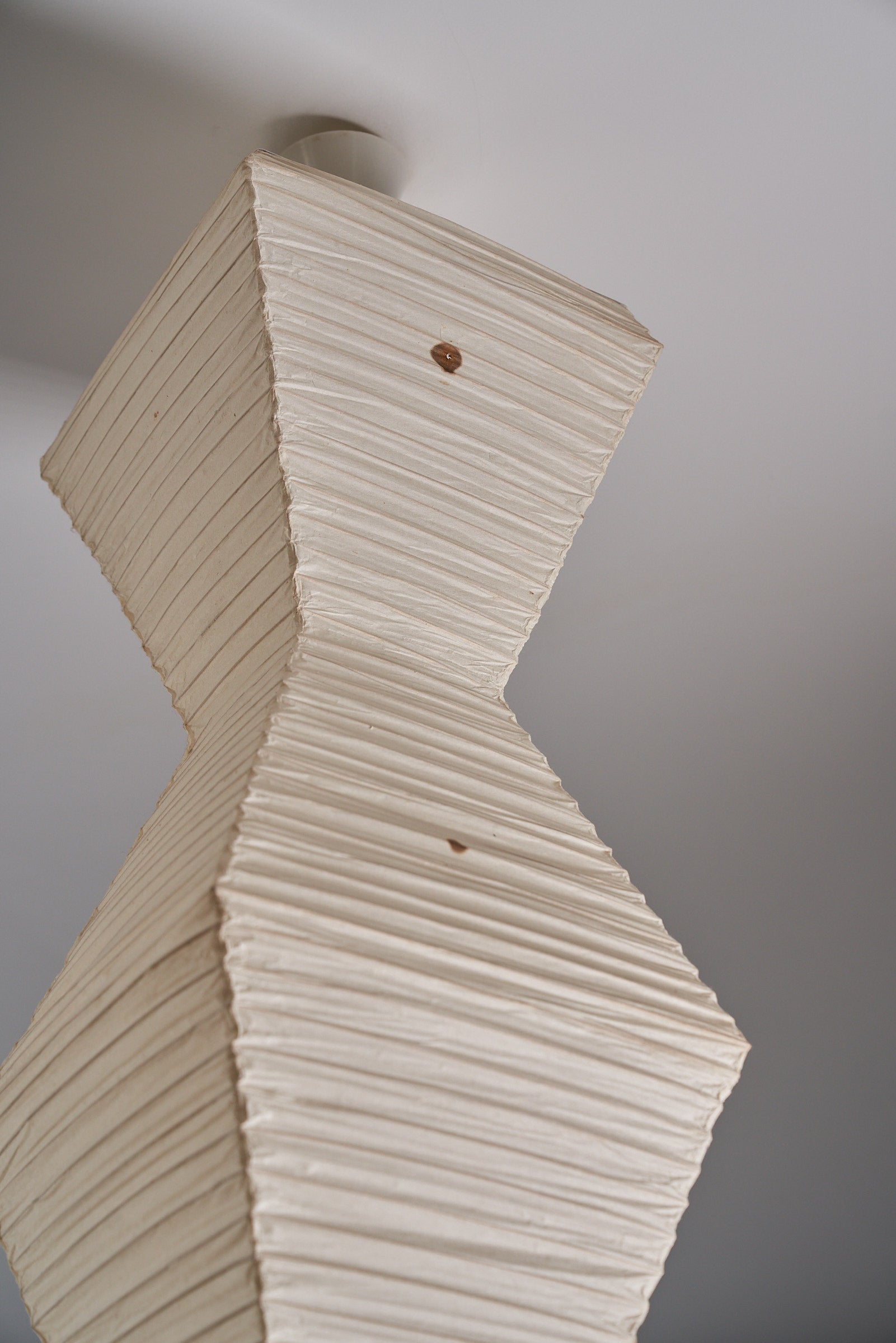 Akari_'D',_Ozeki_1951_Isamu_Noguchi