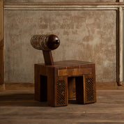 Akeru_Chair