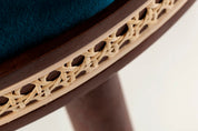 Alma_Stool
