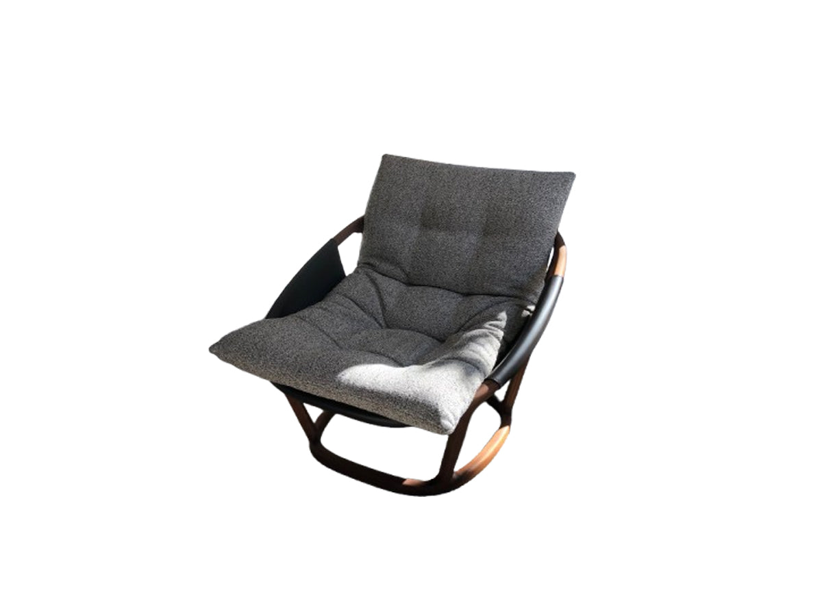 Amarantha_Armchair_by_Porada