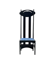 Argyle_chair_by_Charles_Rennie_Mackintosh_from_Cassina's_I_Maestri_collection,_1973